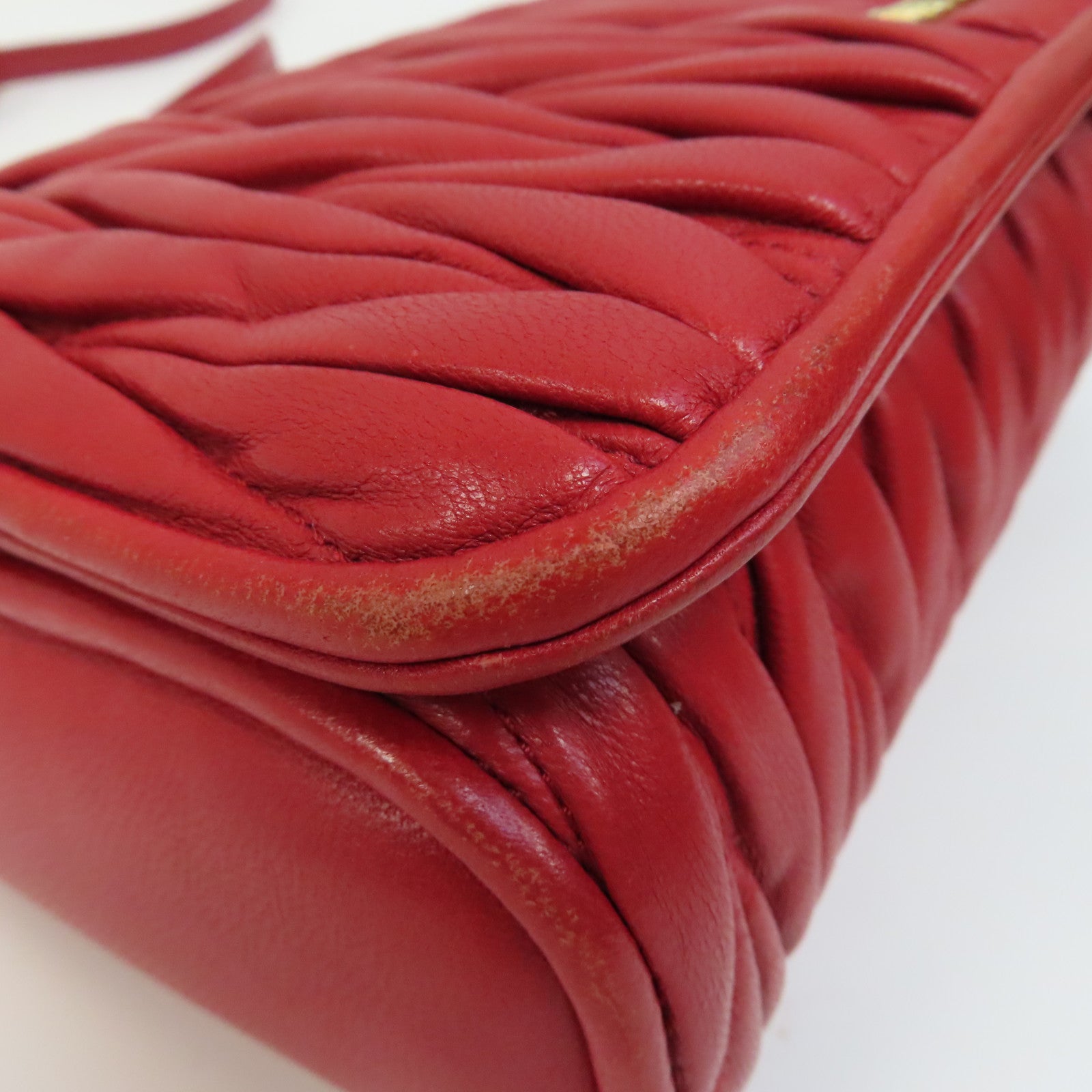 Miu Miu 羊皮皮革Shoulder Bag金扣肩背袋紅色