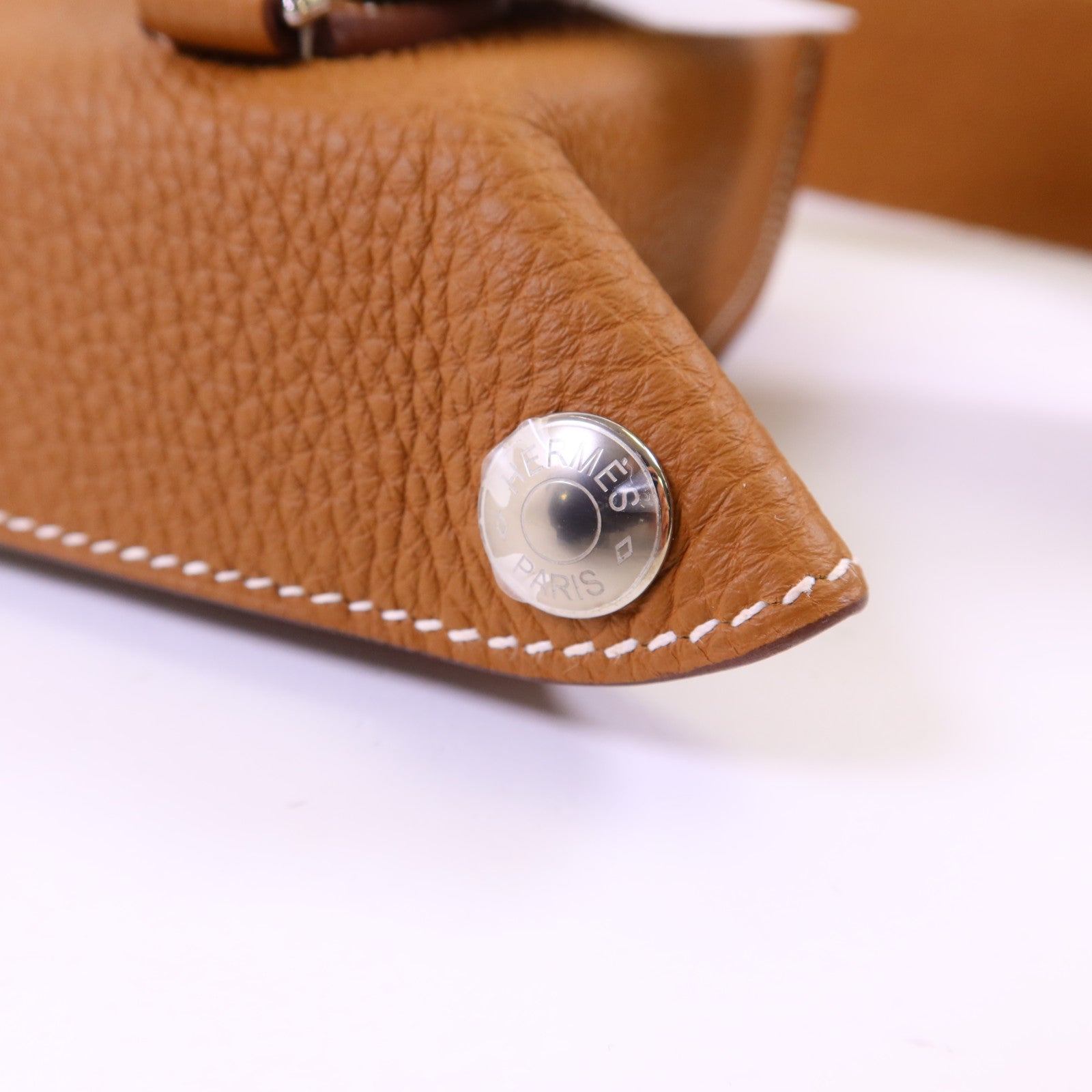 HERMES Clemence皮革Videpoches銀扣肩背袋Gold