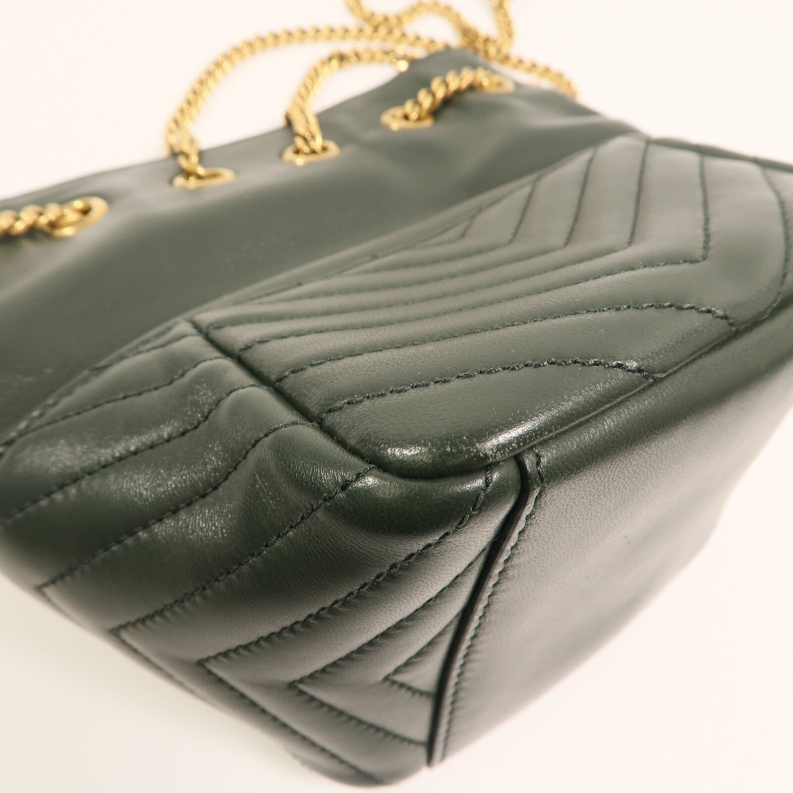 SAINT LAURENT 羊皮皮革Joe Mini Bucket金扣鏈帶肩背袋
