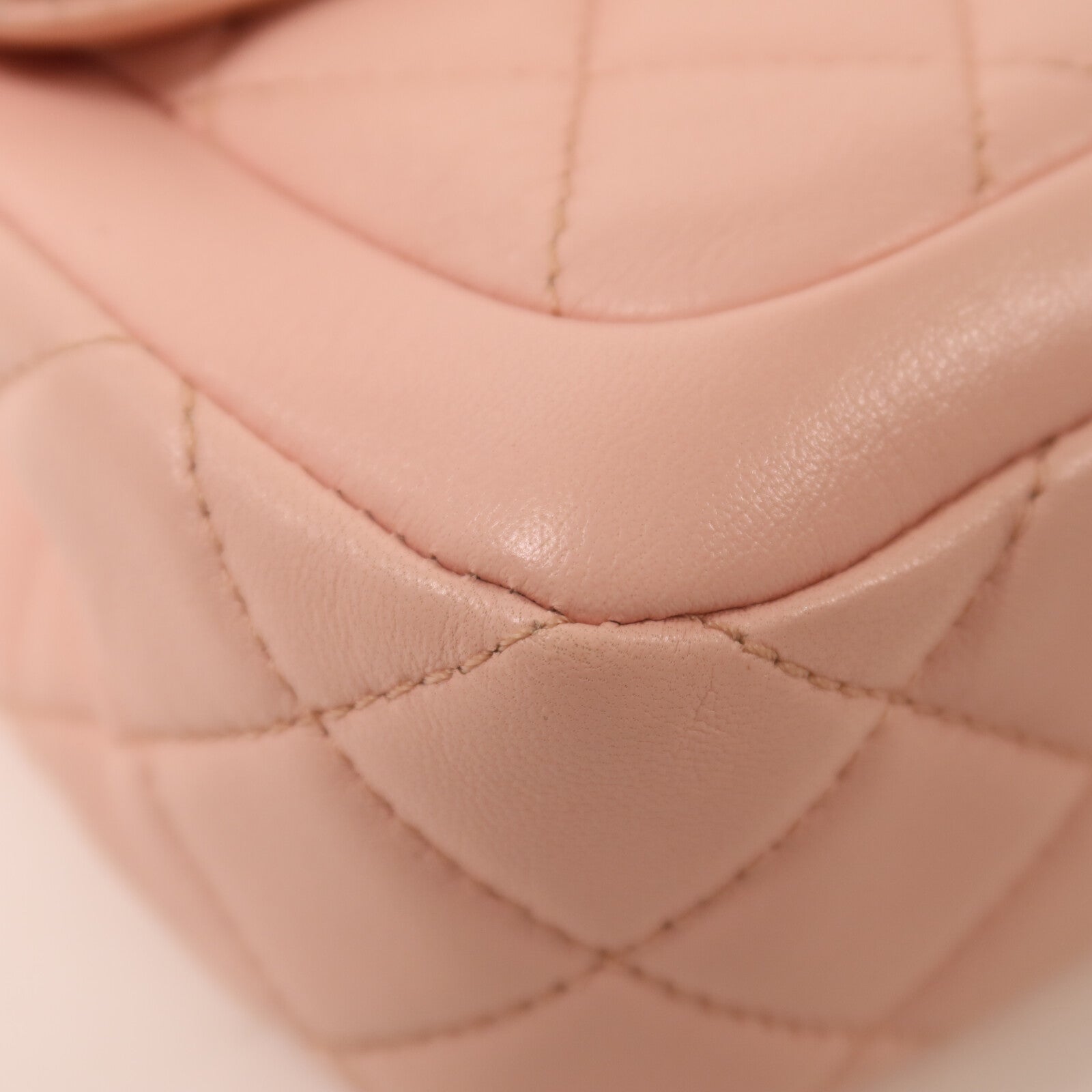 CHANEL 羊皮皮革Chain Flap Bag鏈帶肩背袋