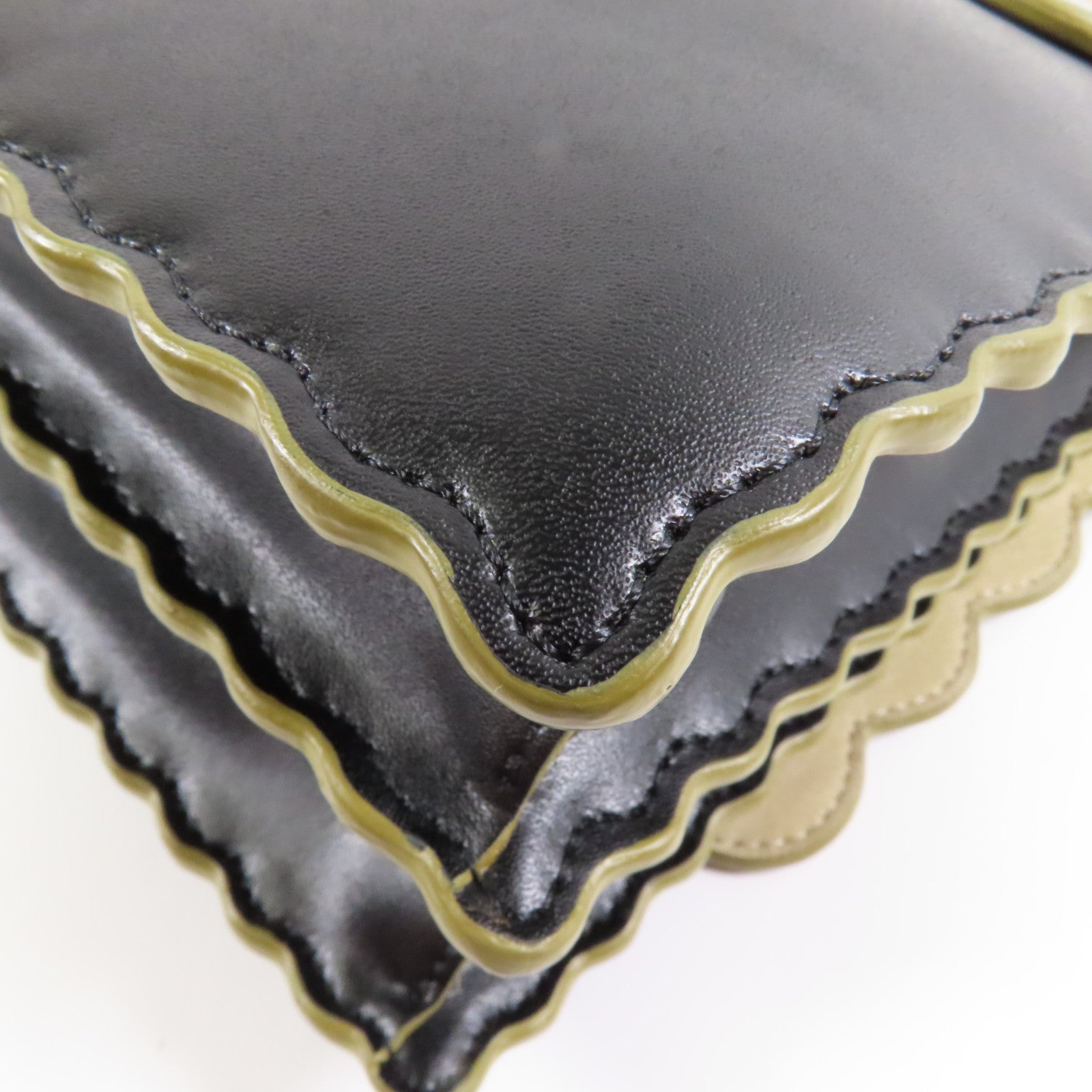 FENDI 牛皮皮革Kan I金扣手挽肩背兩用袋