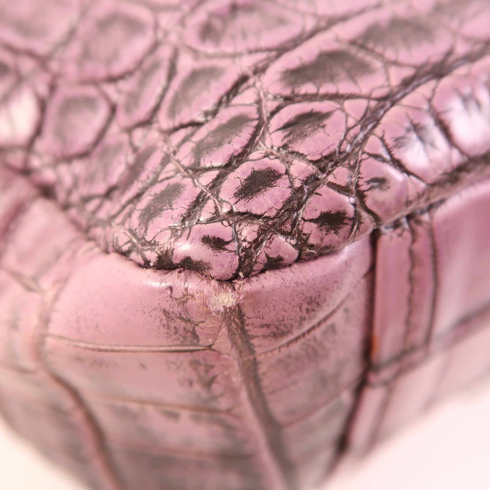 PRADA 鱷魚皮革Cocco Pocket D1銀扣肩背袋