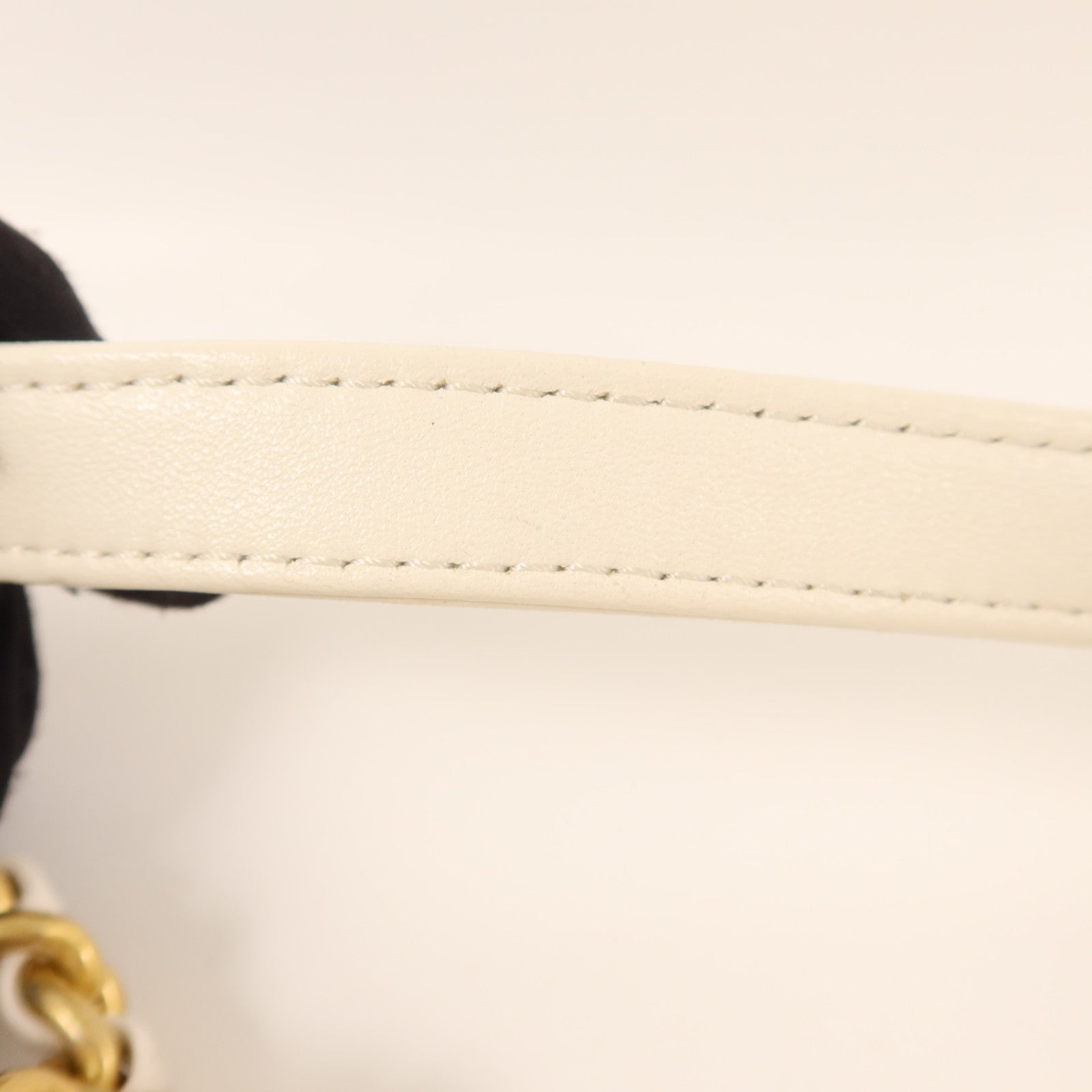 CHANEL 【激減優惠】羊皮皮革Chain Shoulder金扣鏈帶肩背袋