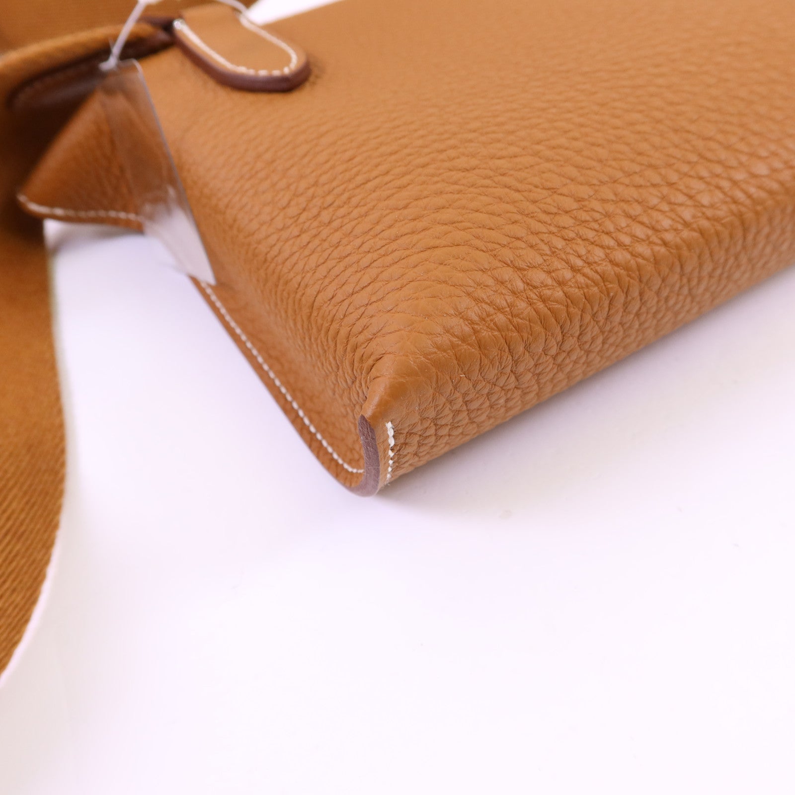 HERMES Clemence皮革Videpoches銀扣肩背袋Gold