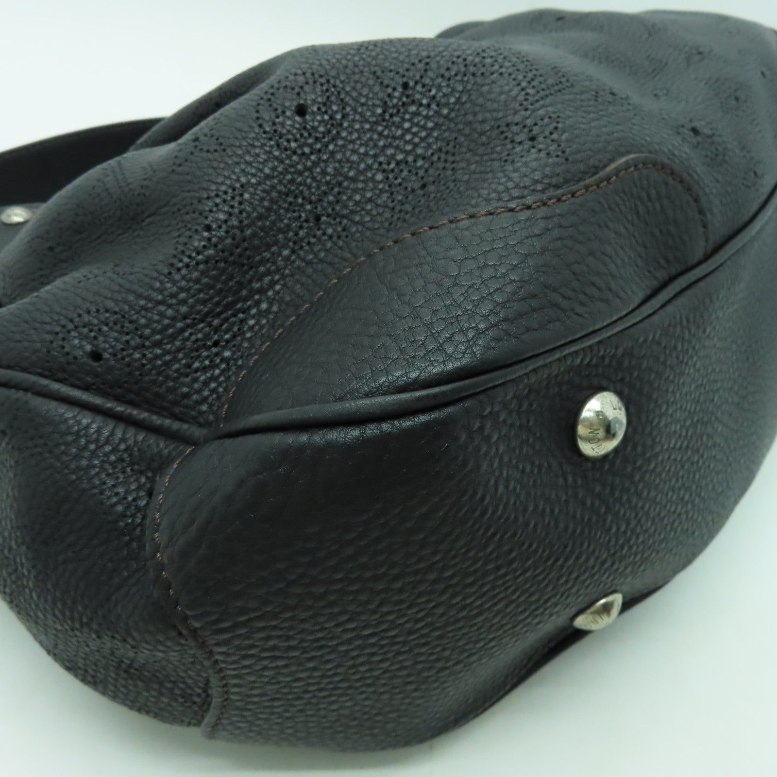 LOUIS VUITTON 【激減優惠】Monogram Mahina Mahina XS銀扣肩背袋黑色