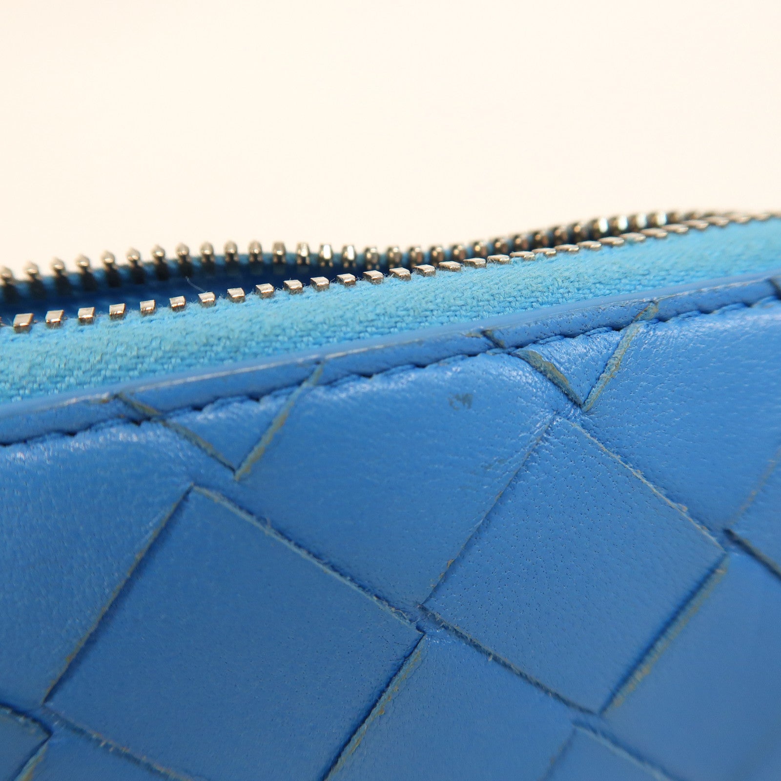 BOTTEGA VENETA 【激減優惠】織紋牛皮皮革Long Wallet銀扣長錢包藍色