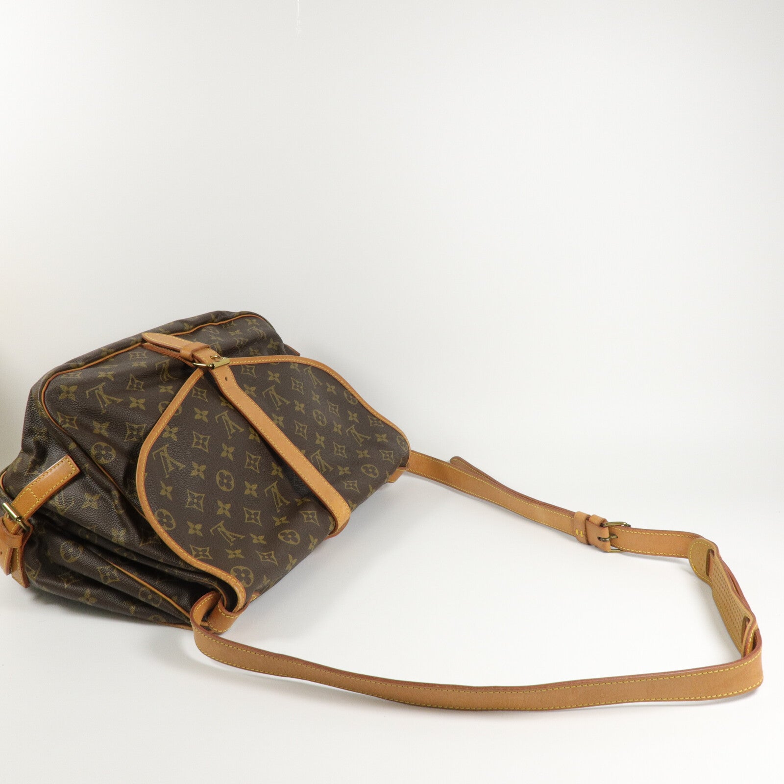 LOUIS VUITTON Monogram Saumur 35金扣肩背袋