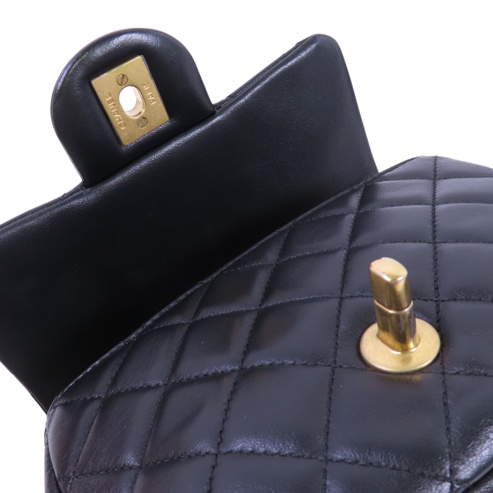 CHANEL 羊皮皮革Chain Shoulder Bag金扣鏈帶肩背大