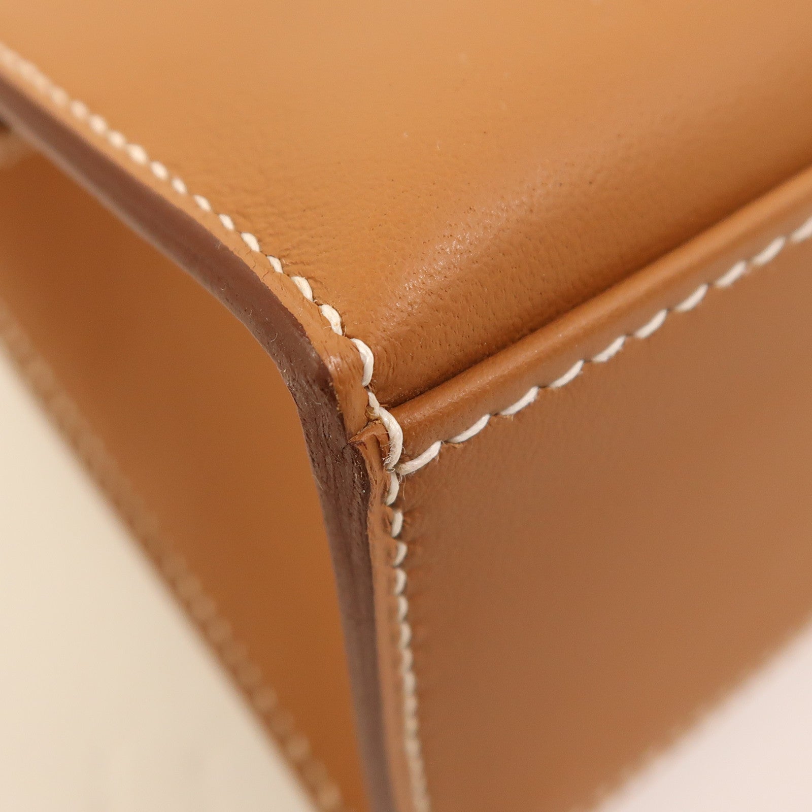 HERMES Swift皮革Kelly Pochette金扣手挽袋