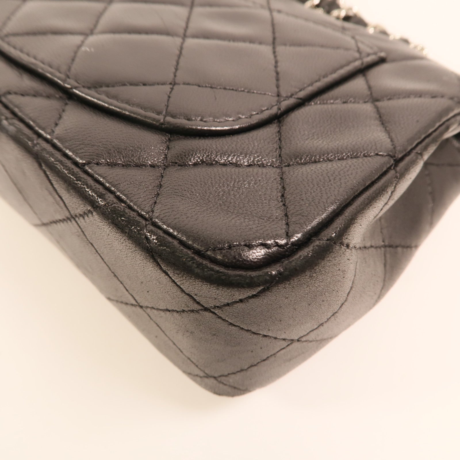 CHANEL 羊皮皮革Mini Classic 20銀扣鏈帶肩背袋