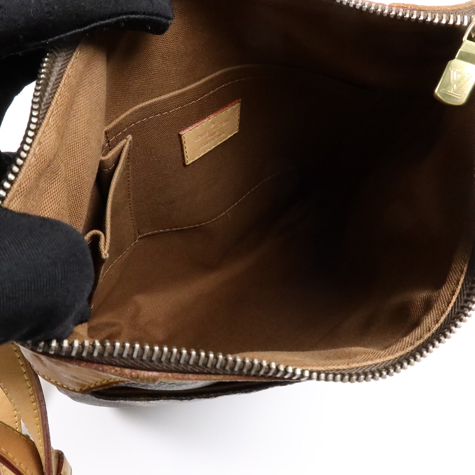 LOUIS VUITTON Monogram Odeon PM肩背袋
