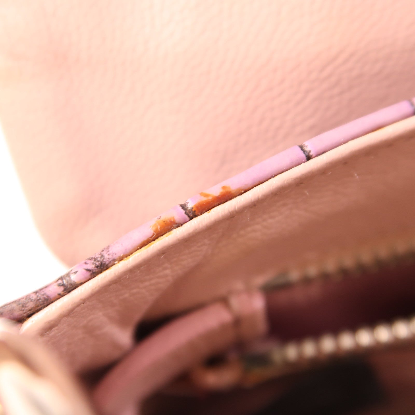 PRADA 鱷魚皮革Cocco Pocket D1銀扣肩背袋