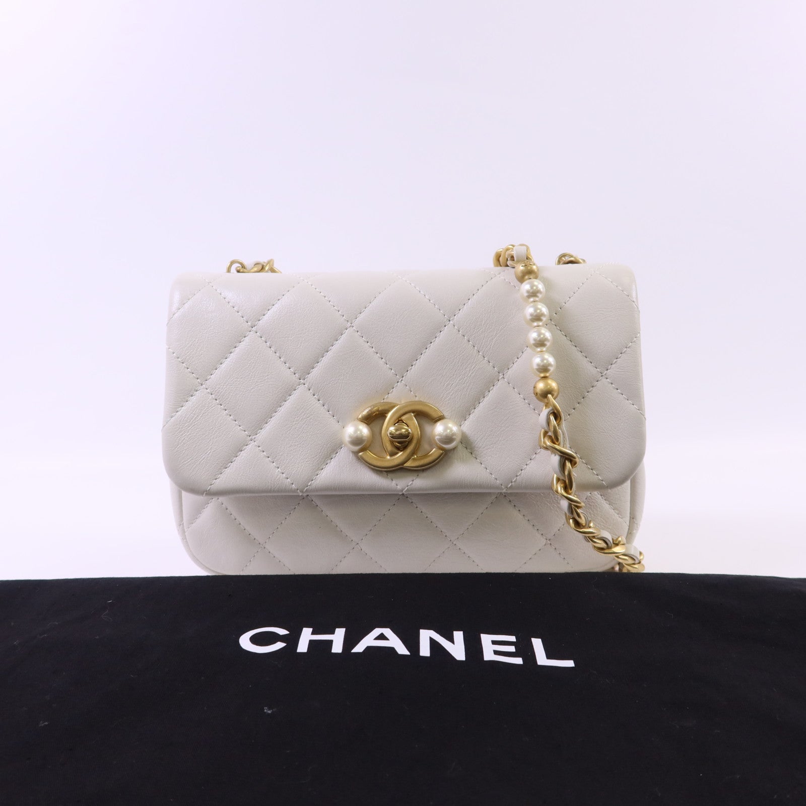 CHANEL 牛皮皮革Shoulder Bag金扣鏈帶肩背袋