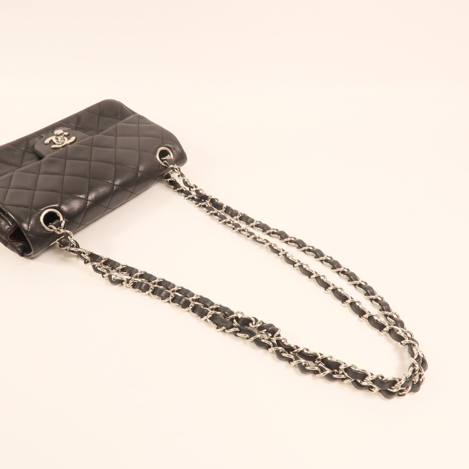 CHANEL 羊皮皮革Mini Classic 20銀扣鏈帶肩背袋