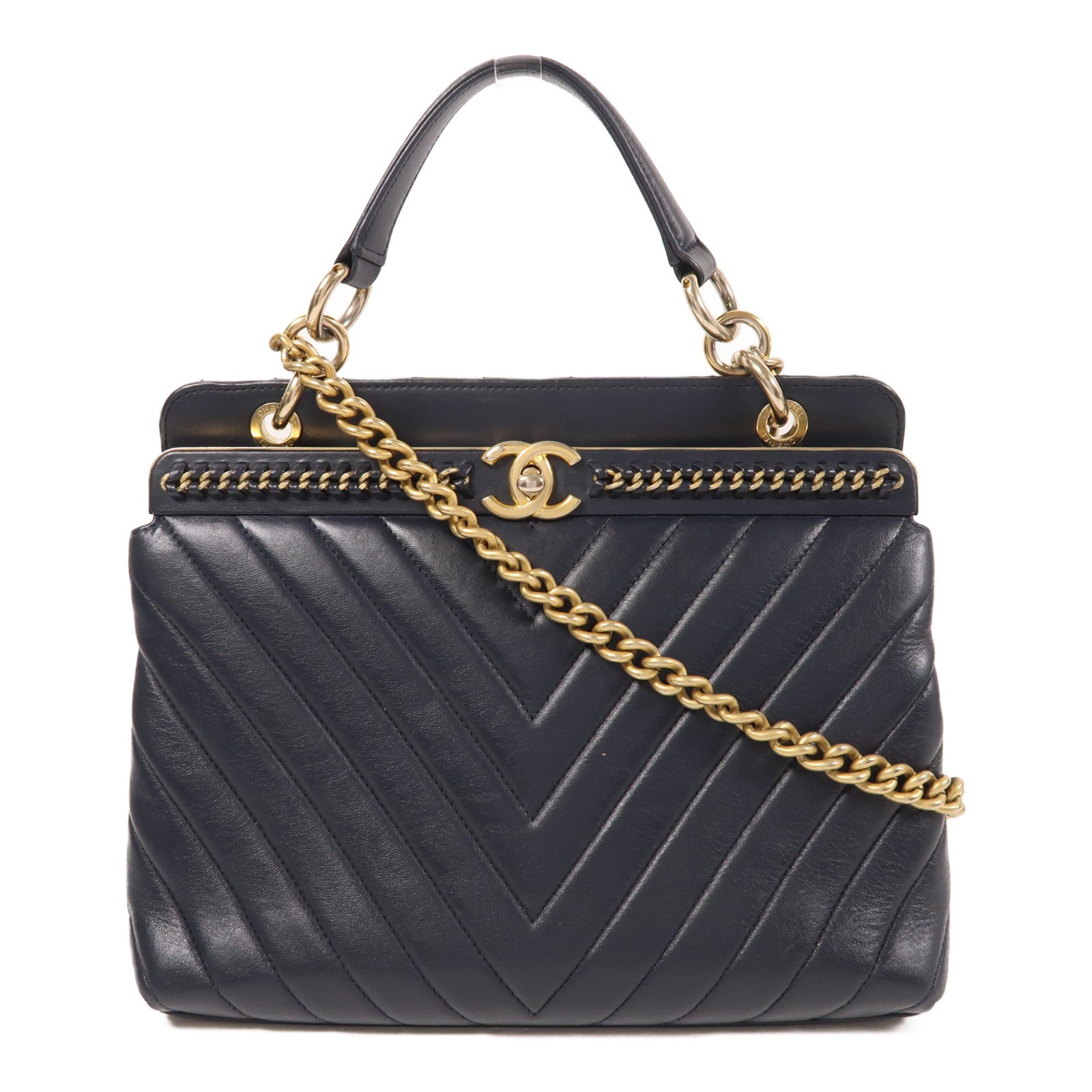 CHANEL 牛皮皮革Chevron V Stitch金扣鏈帶手挽肩背兩用袋