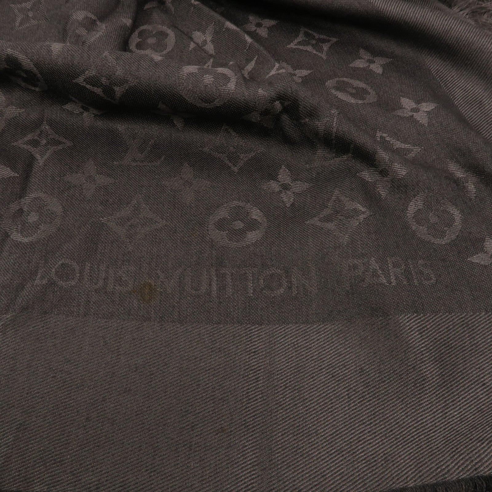 LOUIS VUITTON 絲質/羊毛Monogram Shine Shawl 142X142cm披肩/圍巾