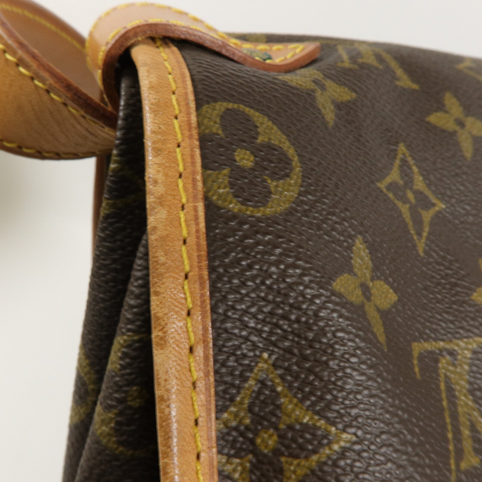 LOUIS VUITTON Monogram Saumur 35金扣肩背袋