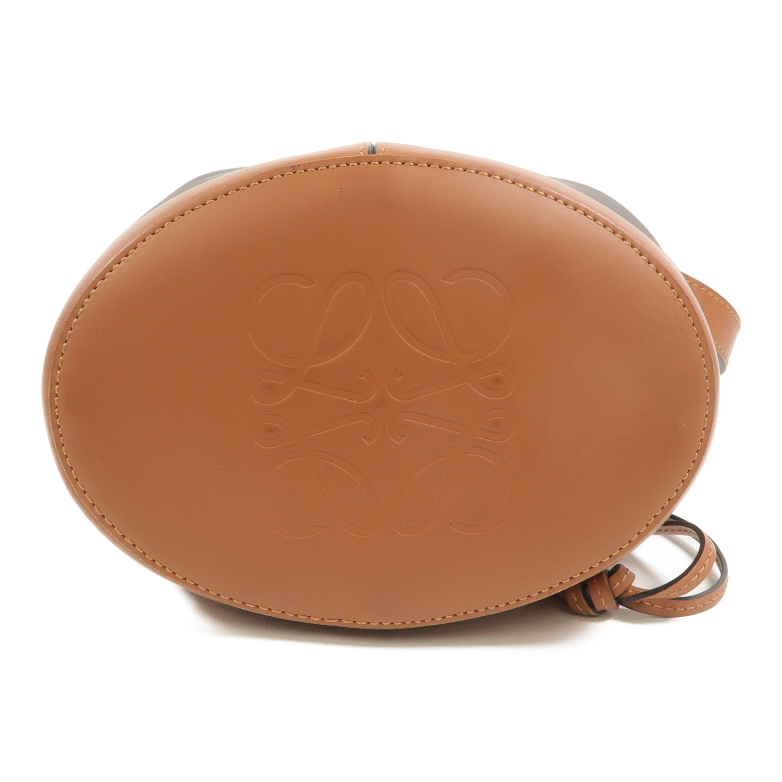 LOEWE 牛皮皮革Balloon Small肩背袋