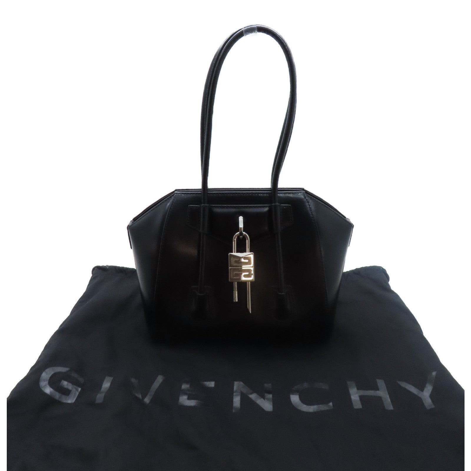 GIVENCHY 【激減優惠】牛皮皮革Antigona Lock銀扣手挽肩背兩用袋黑色
