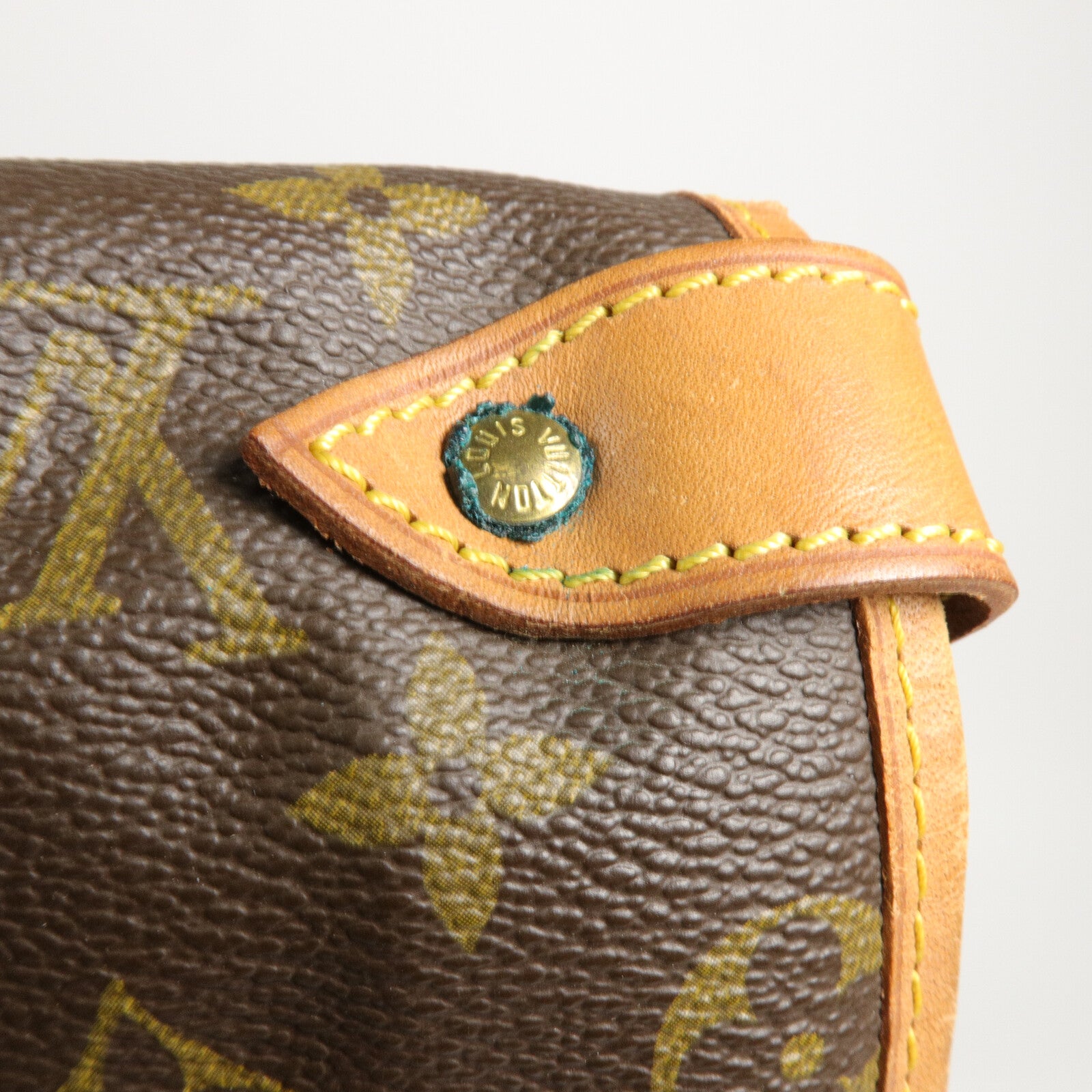 LOUIS VUITTON Monogram Saumur 35金扣肩背袋