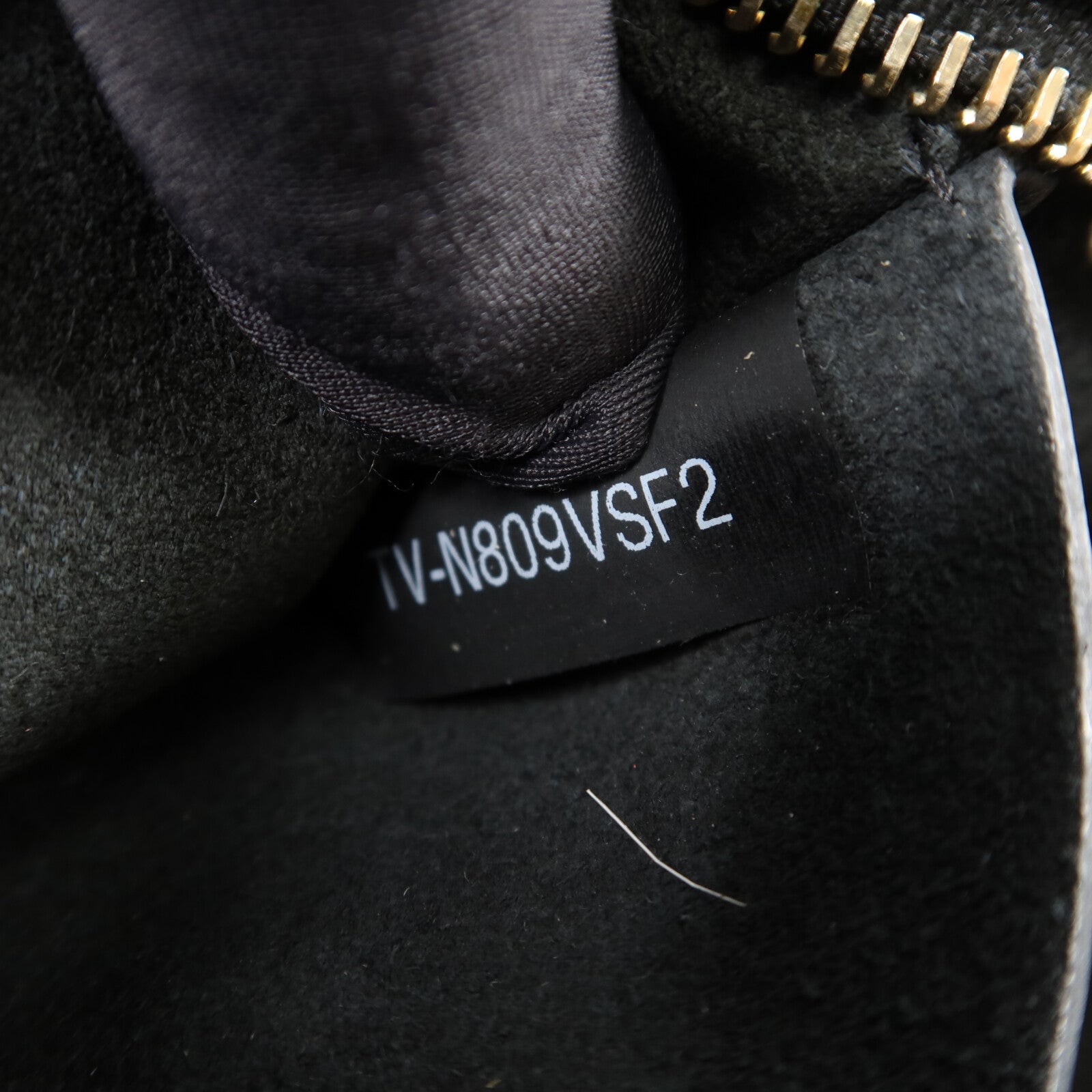 Valentino 牛皮皮革Shoulder Bag肩背袋