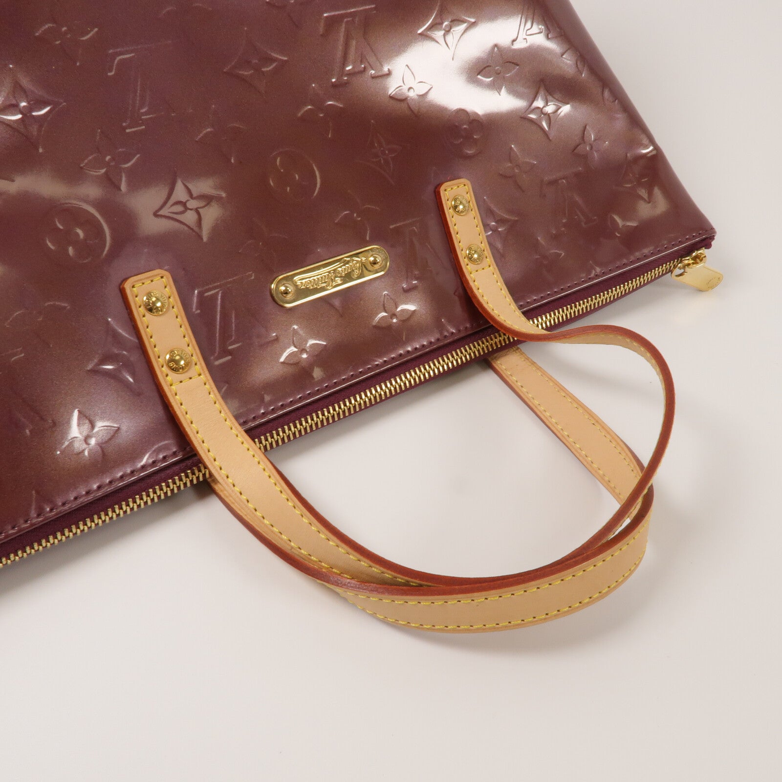 LOUIS VUITTON Vernis Bellevue PM手挽袋