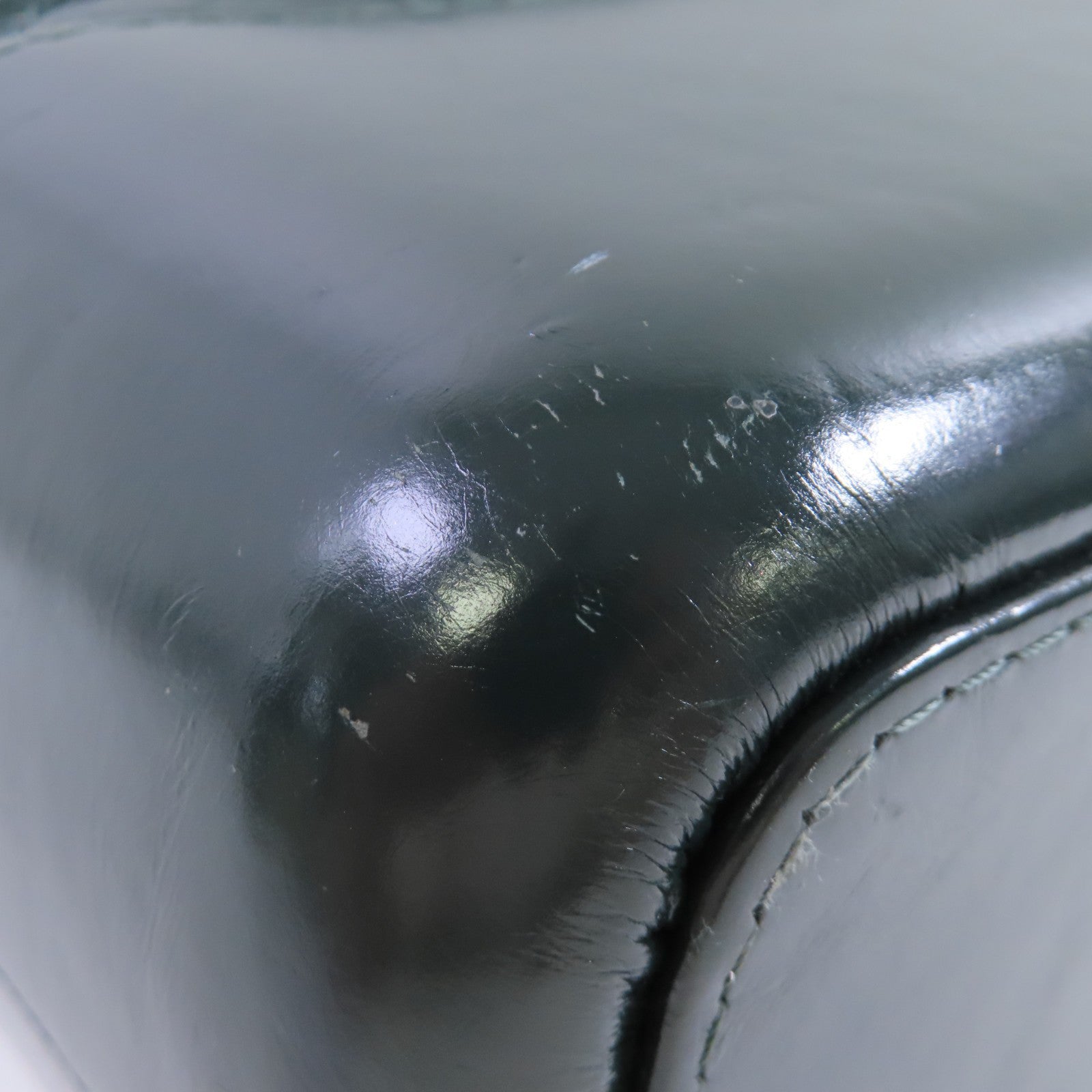 CHANEL 牛皮皮革Gabrielle Chain Shoulder Bag銀扣鏈帶肩背袋