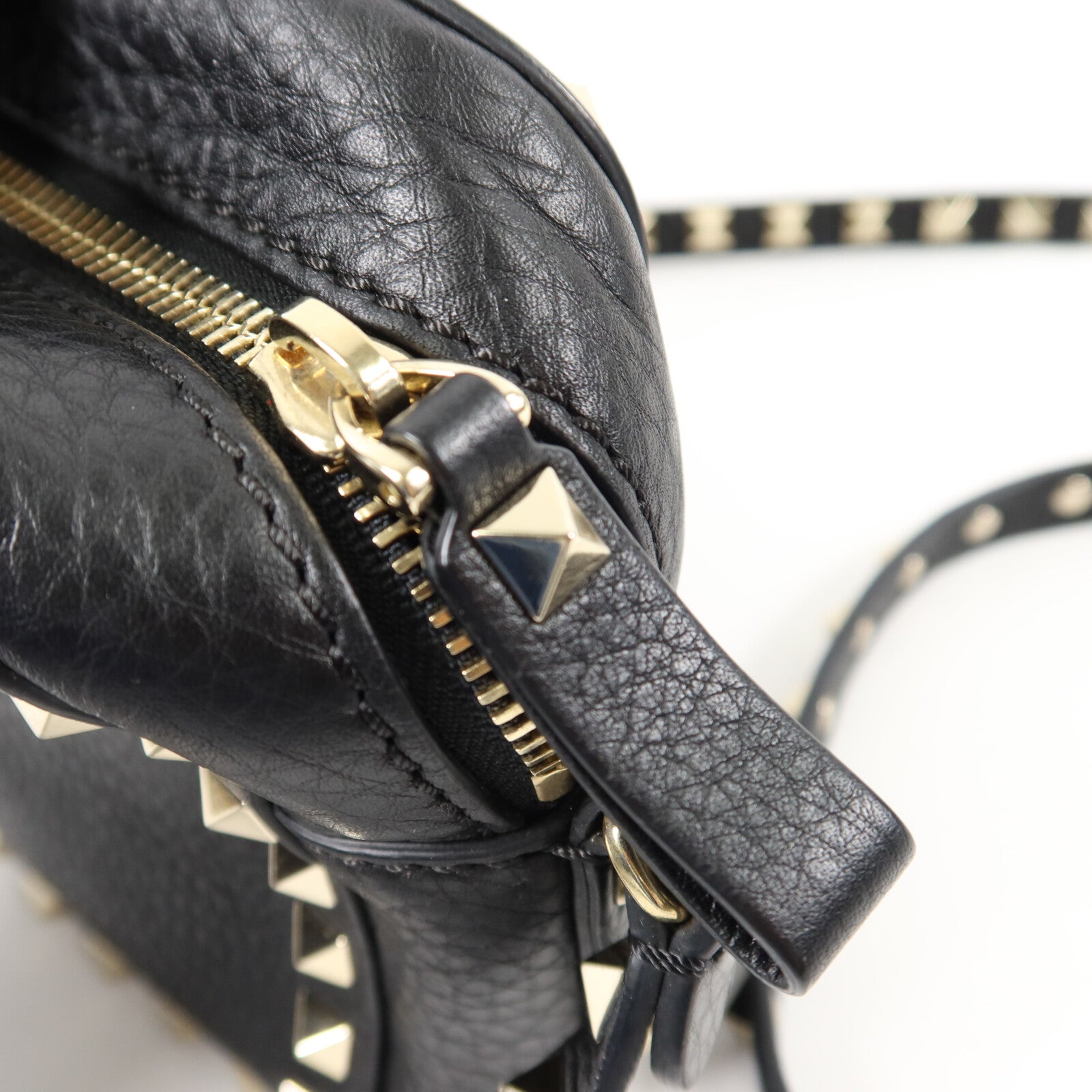 Valentino 牛皮皮革Shoulder Bag肩背袋