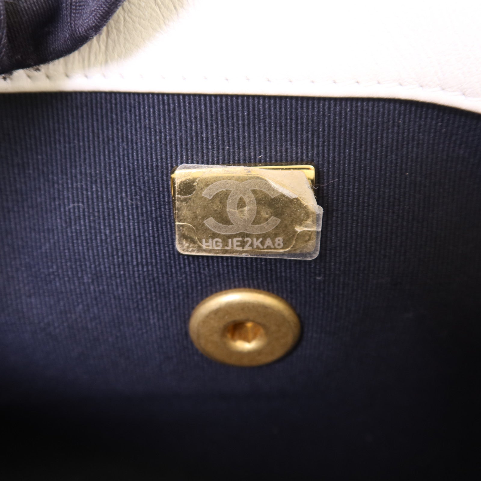 CHANEL 牛皮皮革Shoulder Bag金扣鏈帶肩背袋