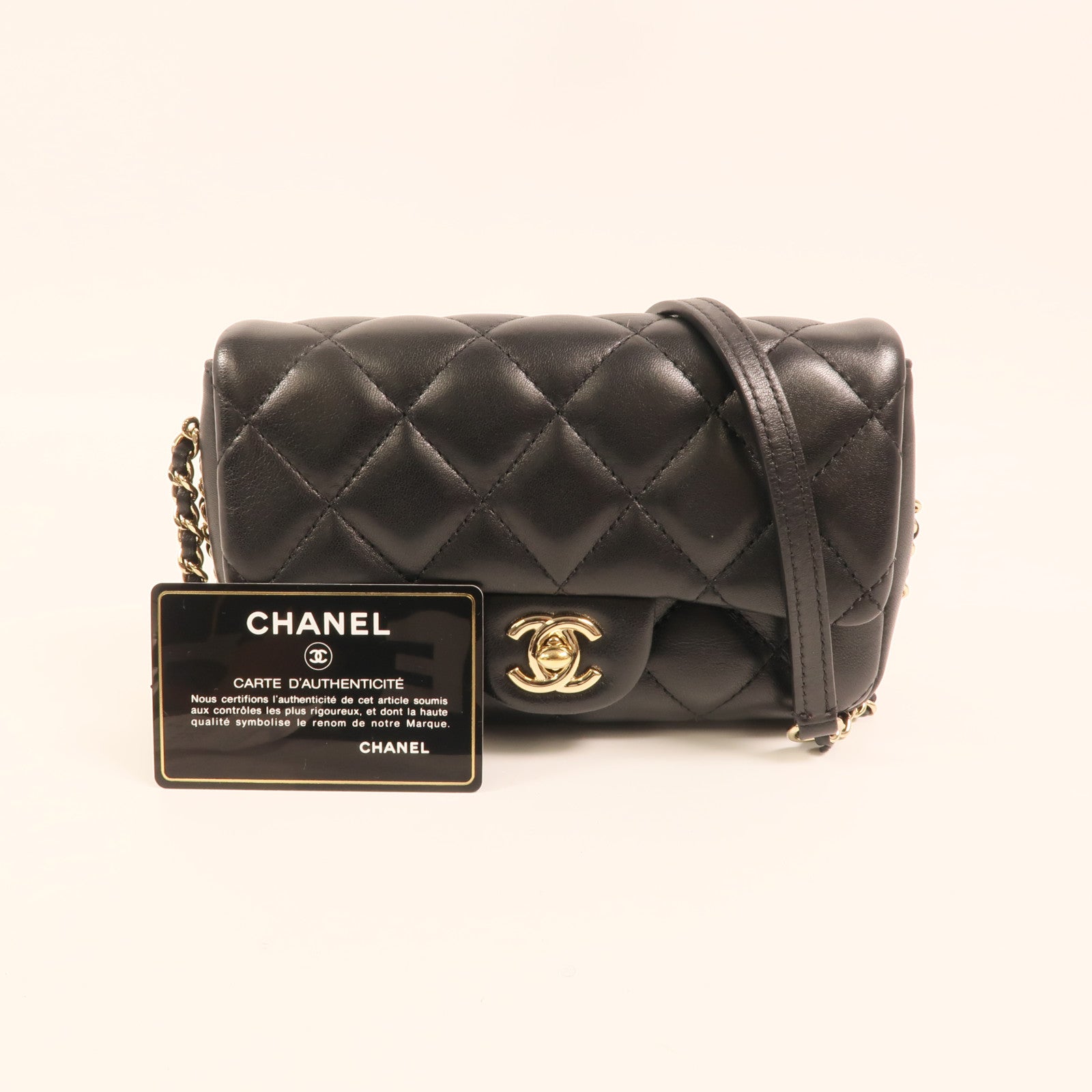 CHANEL 羊皮皮革Chain Shoulder金扣鏈帶肩背袋