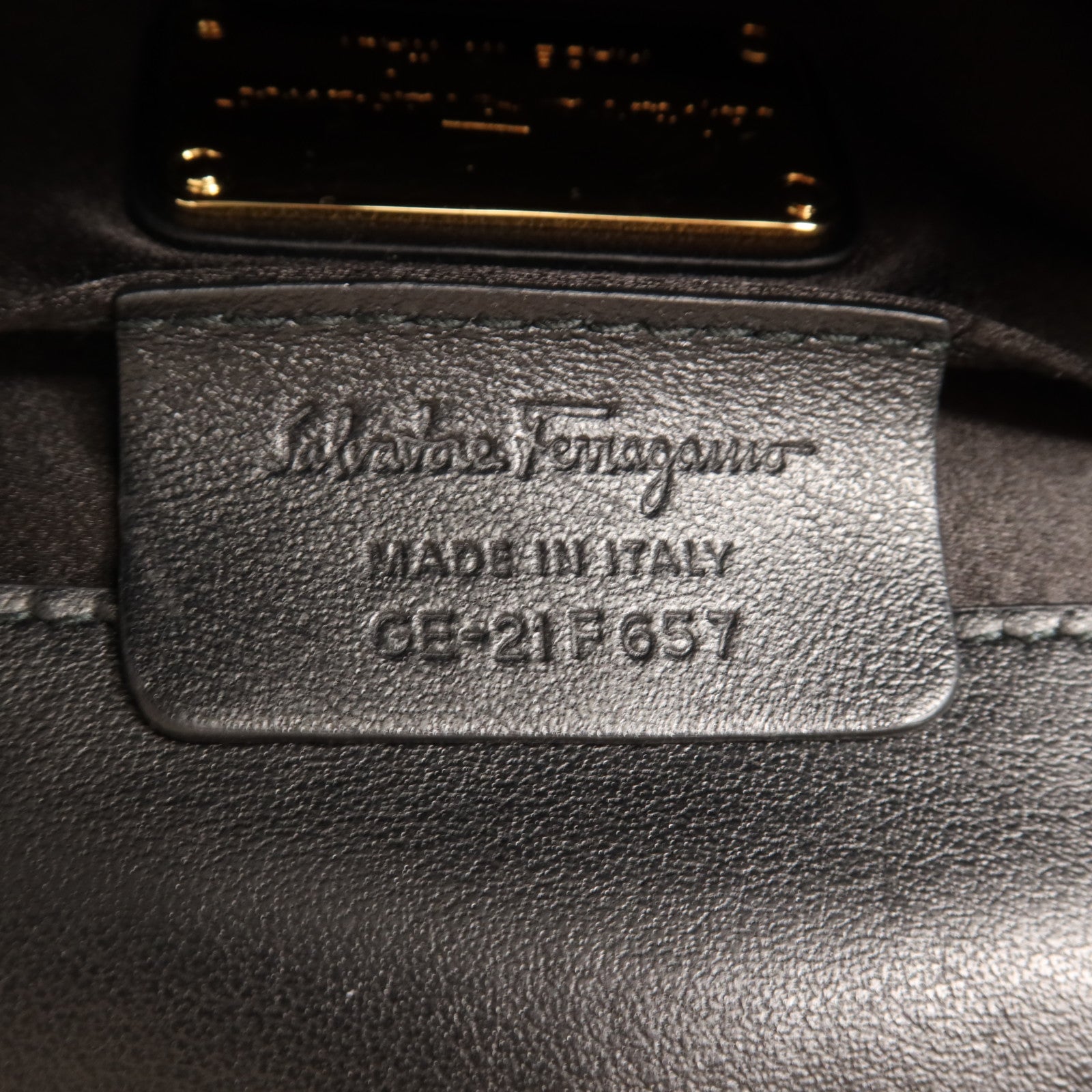 Salvatore Ferragamo 【激減優惠】絲質Shoulder Bag金扣手挽肩背兩用袋