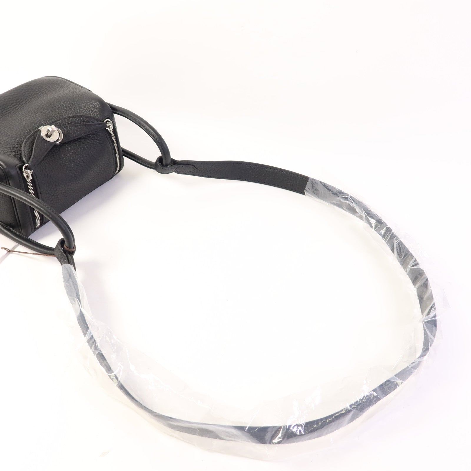 HERMES Clemence皮革Mini Lindy金扣手挽肩背兩用袋Noir