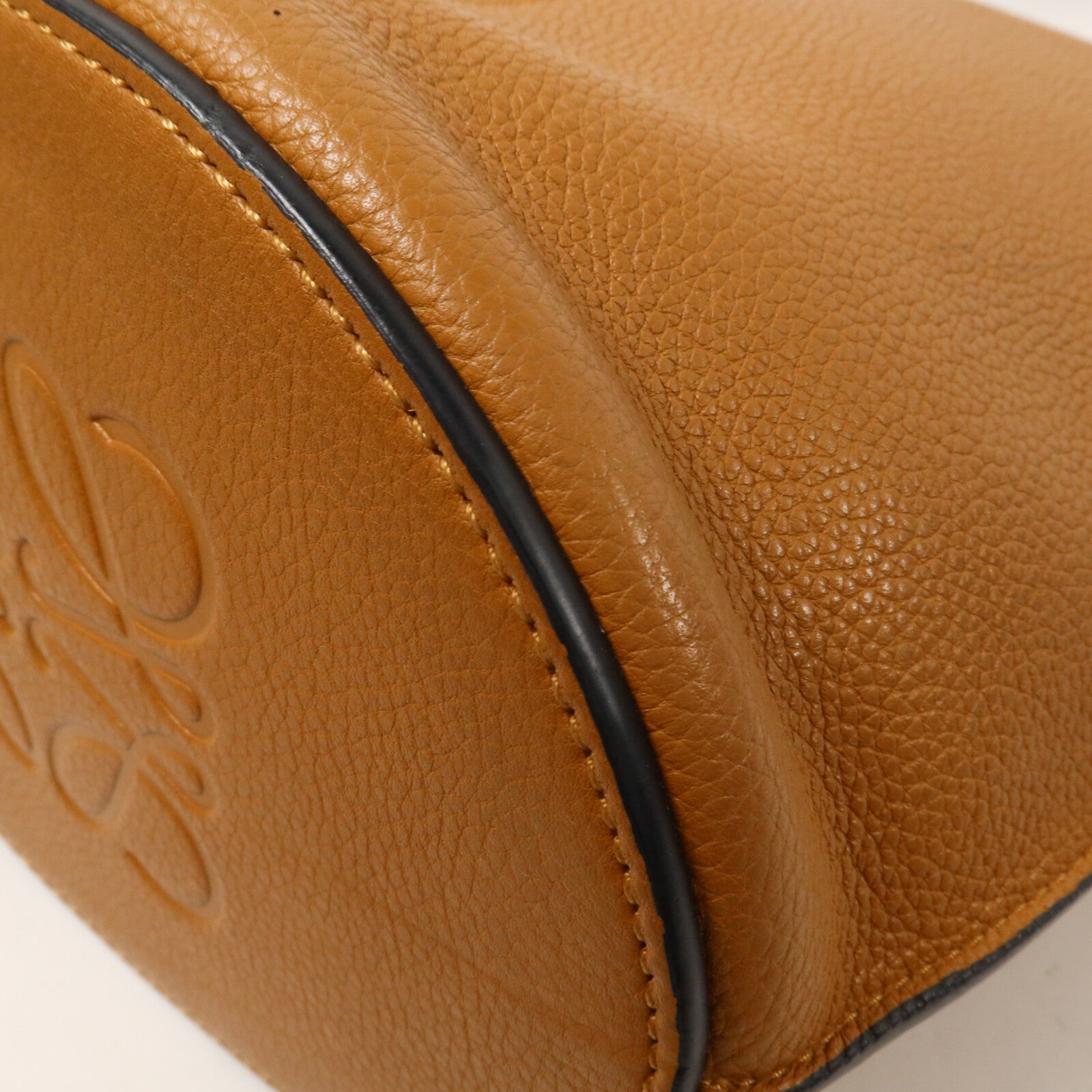 LOEWE 牛皮皮革Gate Bucket肩背袋