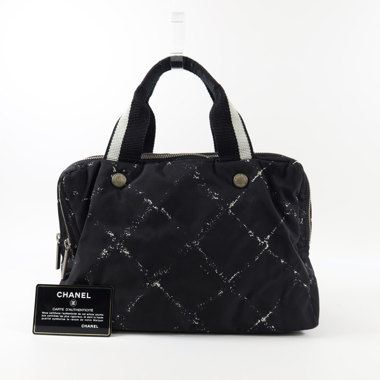 CHANEL 尼龍Travel Line Handbag手挽袋