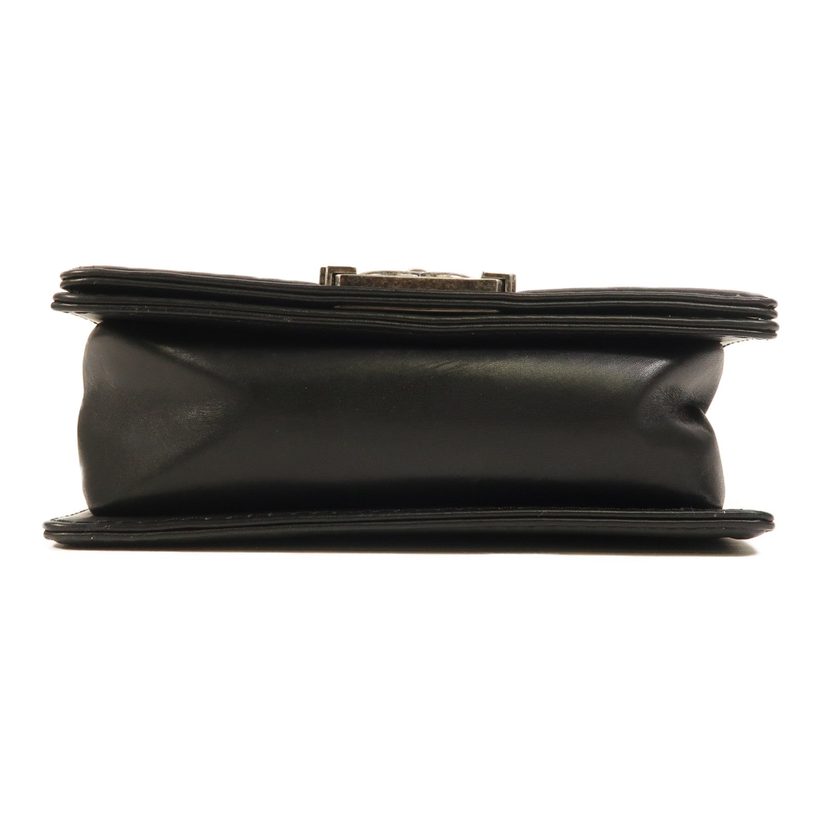 CHANEL 牛皮皮革Boy 20銀扣鏈帶肩背袋