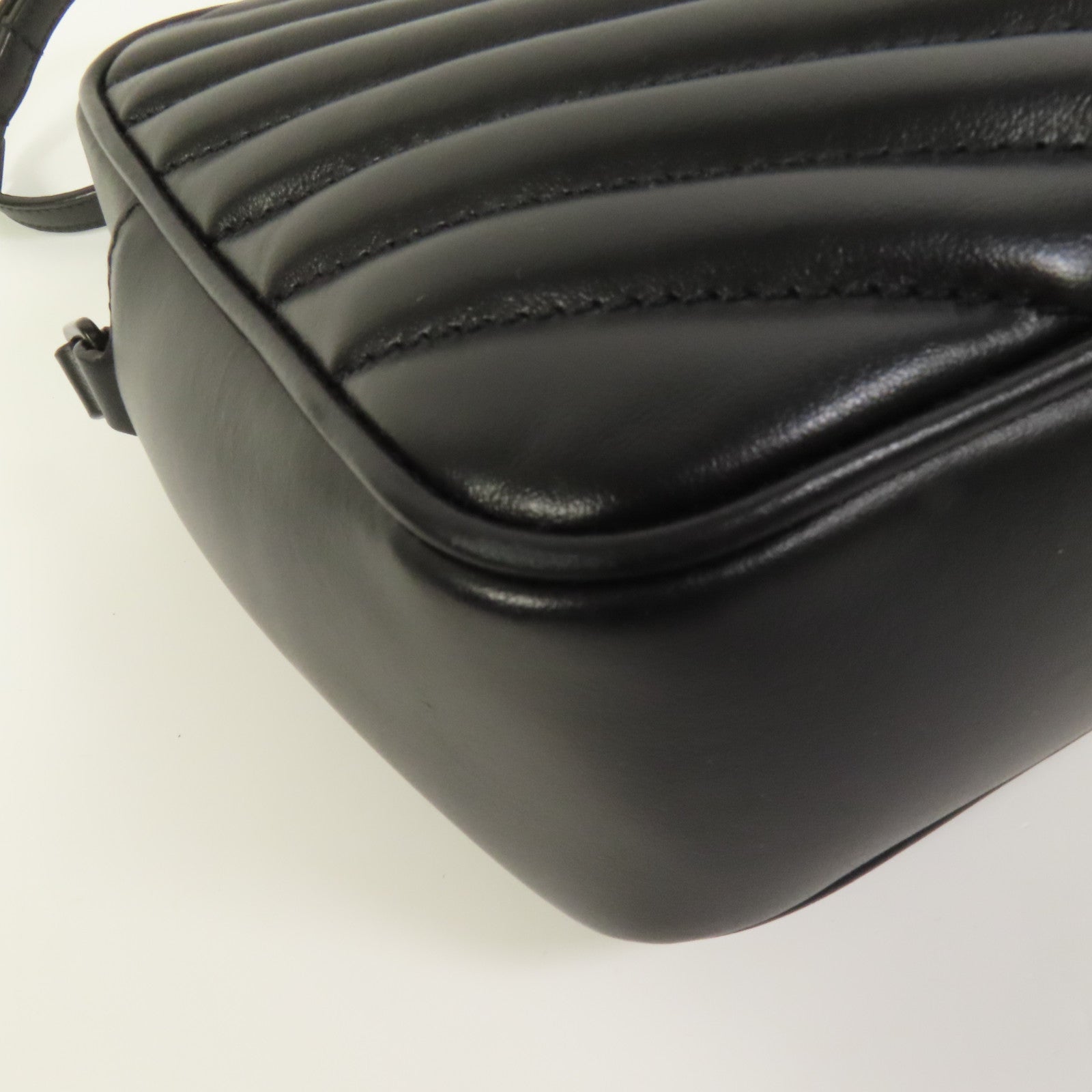 SAINT LAURENT 牛皮皮革Shoulder Bag肩背袋