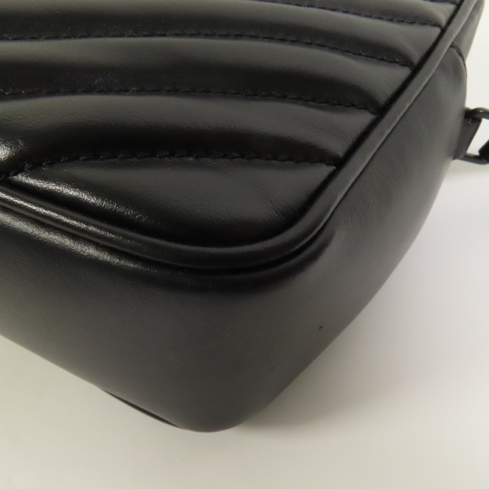 SAINT LAURENT 牛皮皮革Shoulder Bag肩背袋