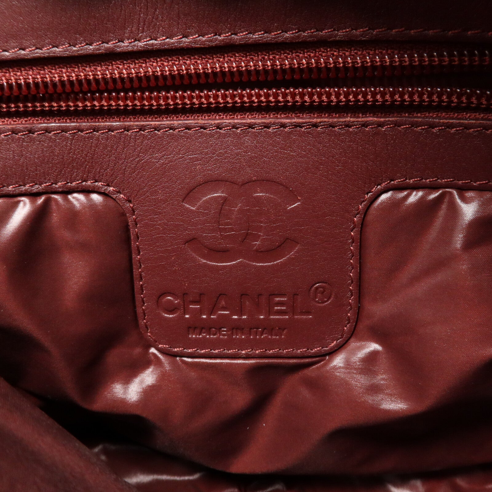 CHANEL 尼龍Coco Cocoon肩背袋