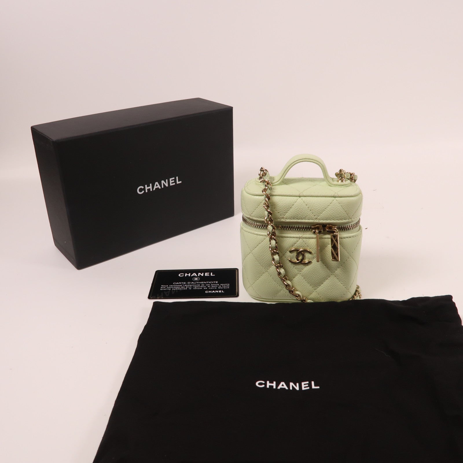 CHANEL 牛皮皮革Chain Shoulder金扣鏈帶肩背袋