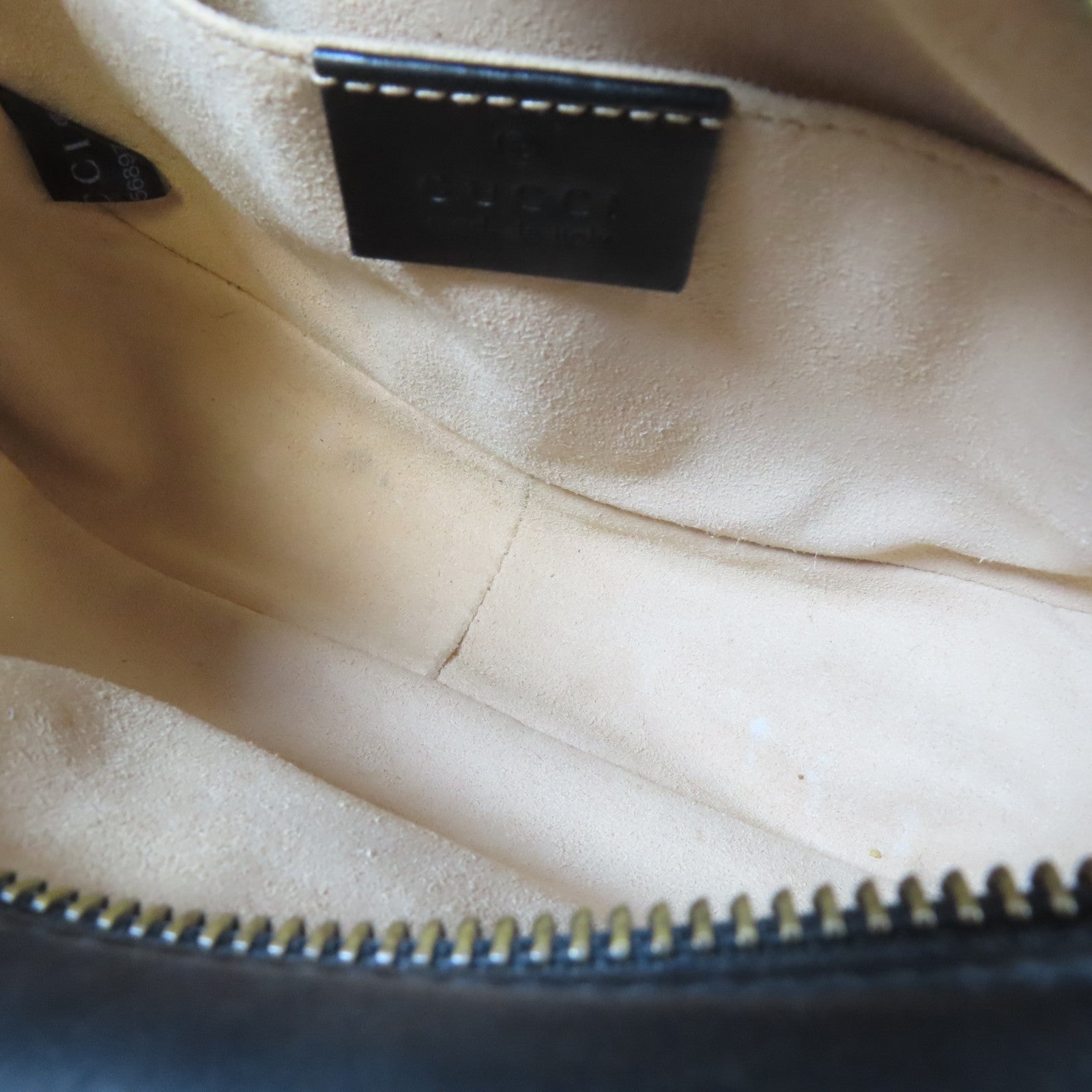 GUCCI 牛皮皮革Marmont Small金扣鏈帶肩背袋黑色