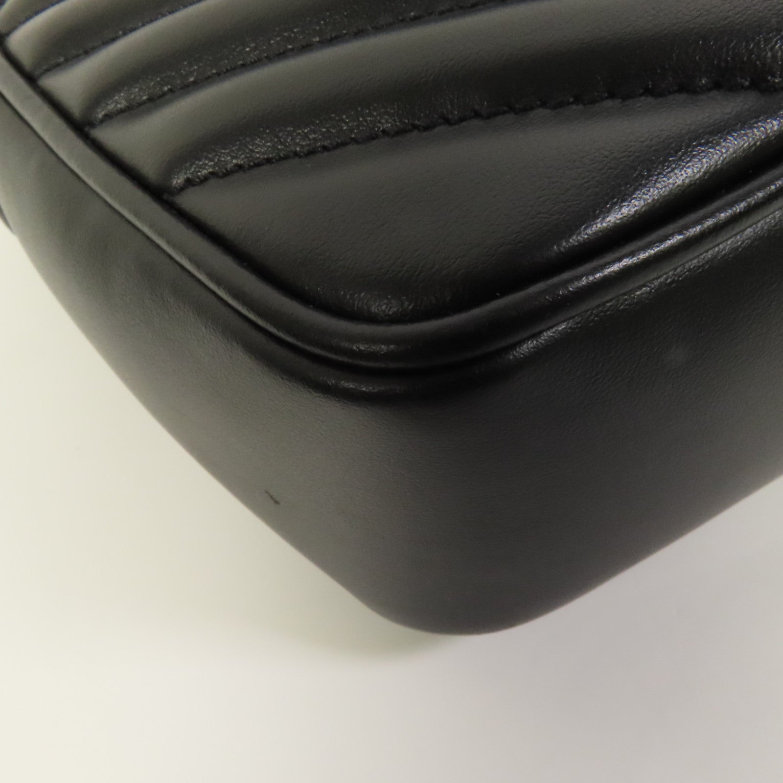 SAINT LAURENT 牛皮皮革Shoulder Bag肩背袋