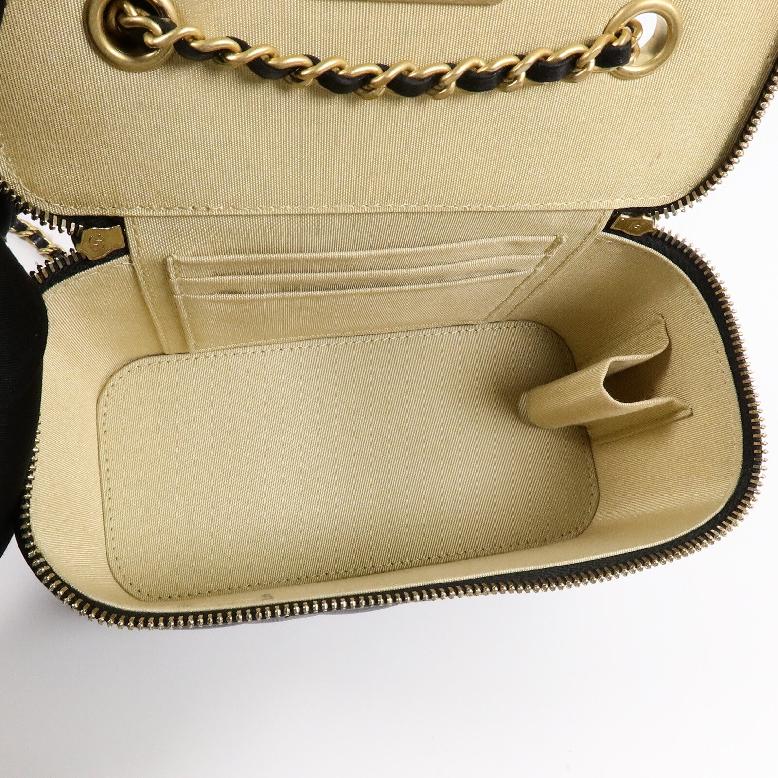 CHANEL 羊皮皮革Vanity Case鏈帶肩背袋