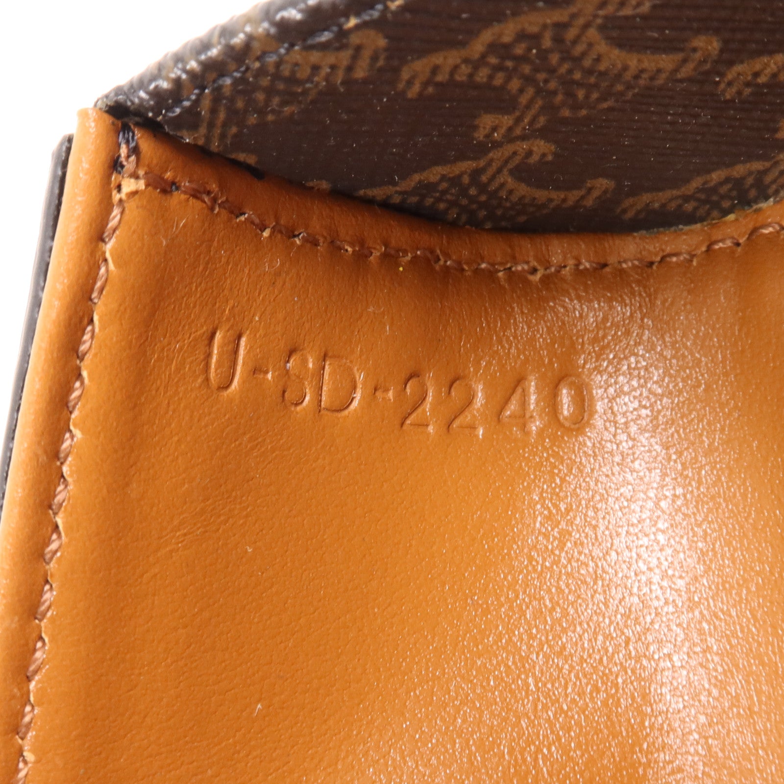 CELINE 塗層帆布Mini Macadam Lipstick Pouch金扣鏈帶唇膏盒