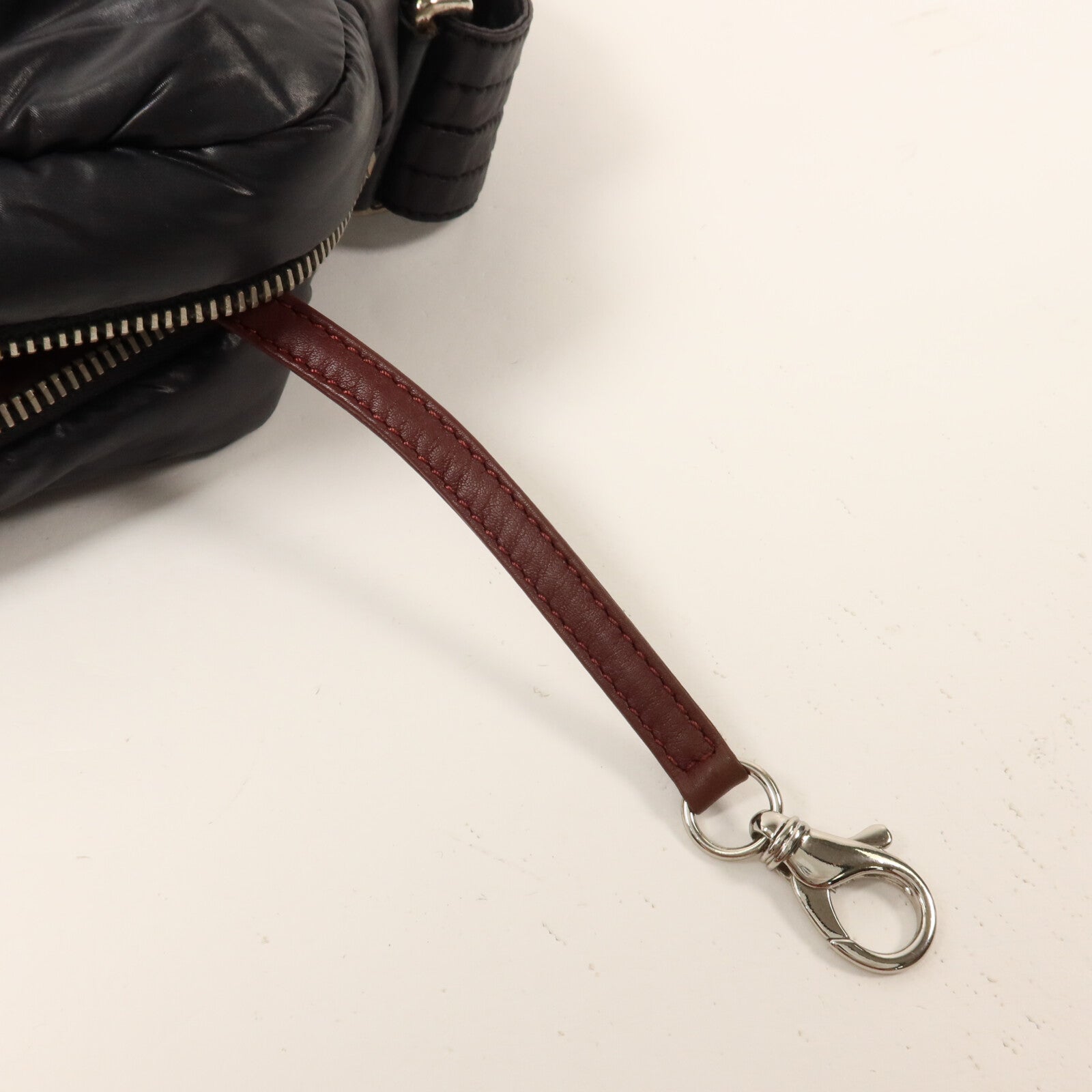CHANEL 尼龍Coco Cocoon肩背袋
