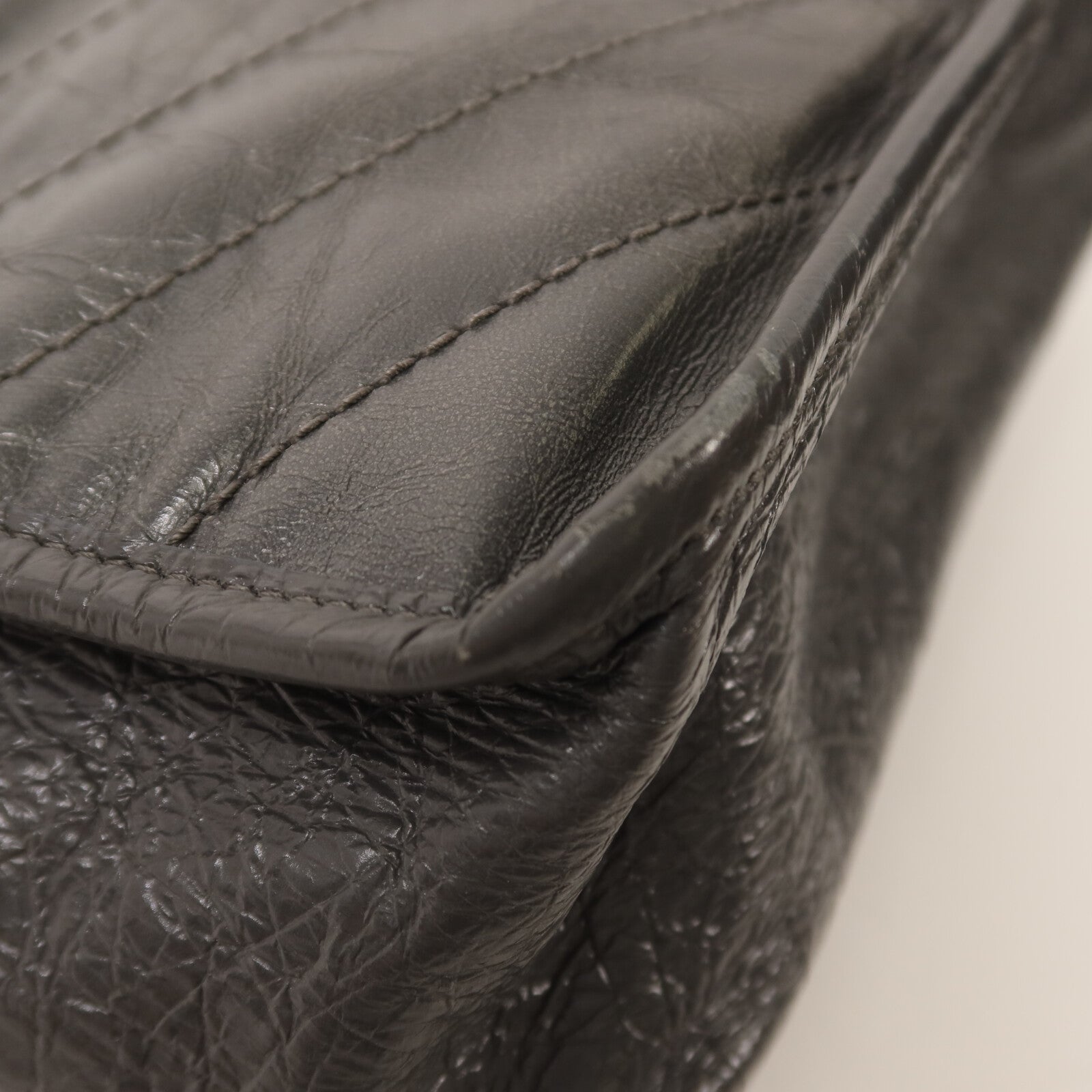 SAINT LAURENT 牛皮皮革Niki Medium鏈帶肩背袋