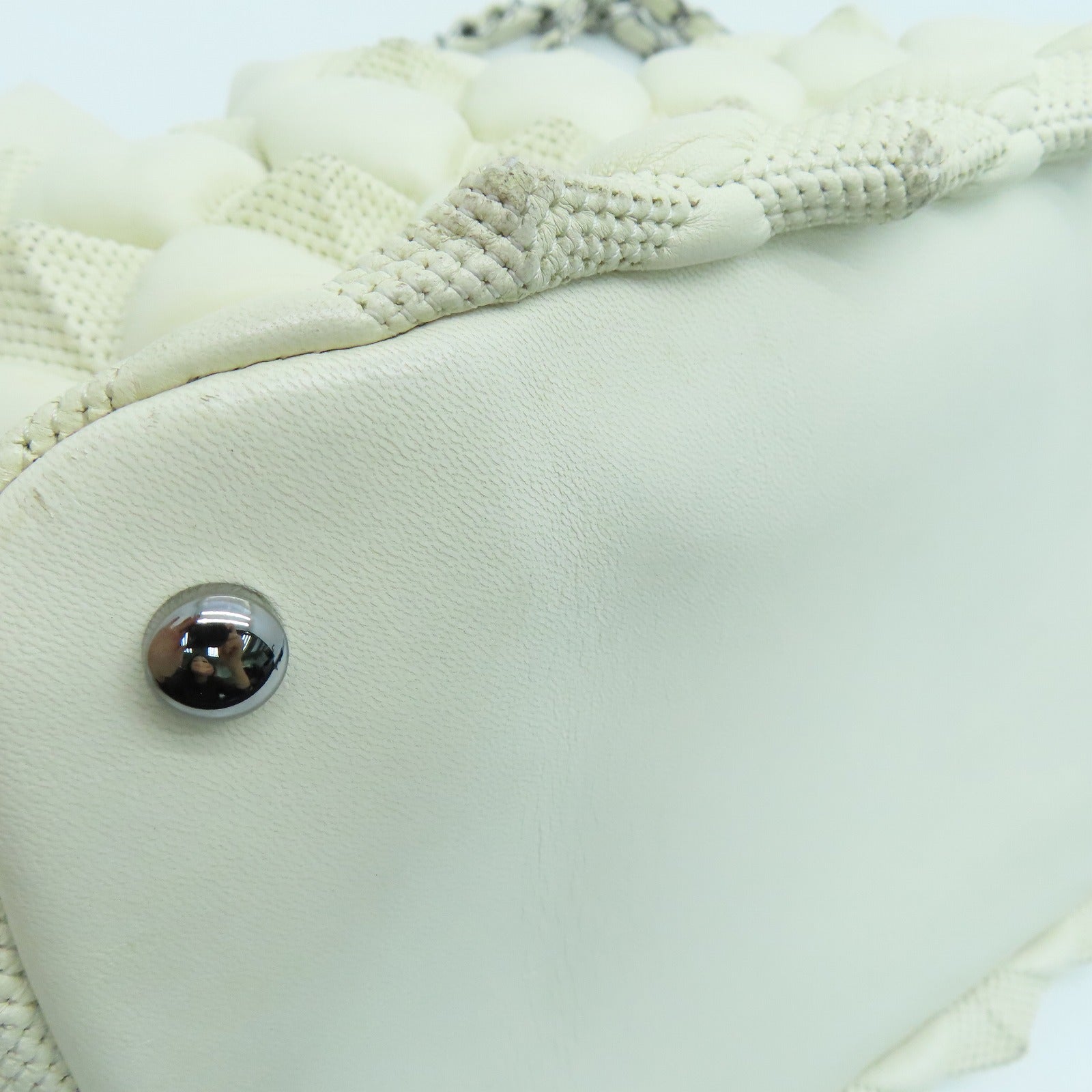CHANEL 【激減優惠】菱格牛皮皮革Shoulder Bag銀扣肩背袋白色