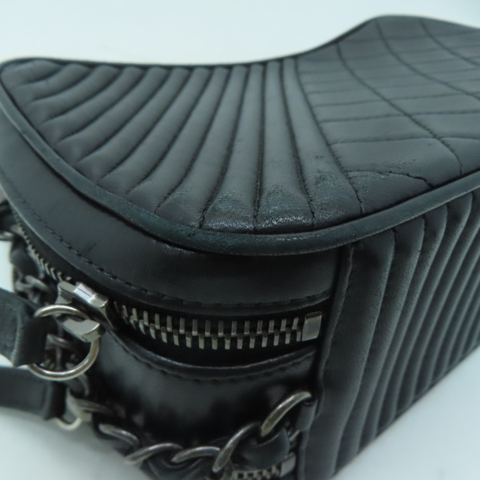 CHANEL **【激減優惠】菱格羊皮皮革Chain Shoulder銀扣鏈帶肩背袋黑色