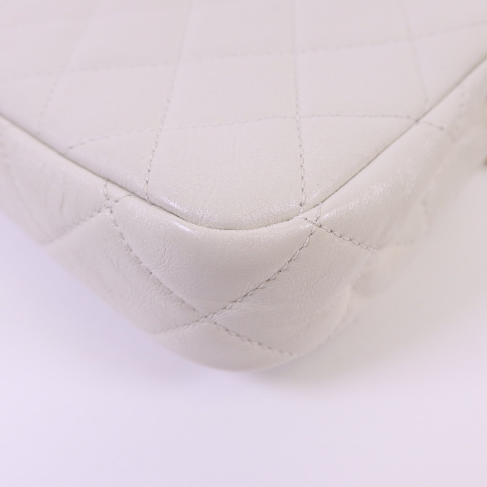 CHANEL 牛皮皮革Shoulder Bag金扣鏈帶肩背袋