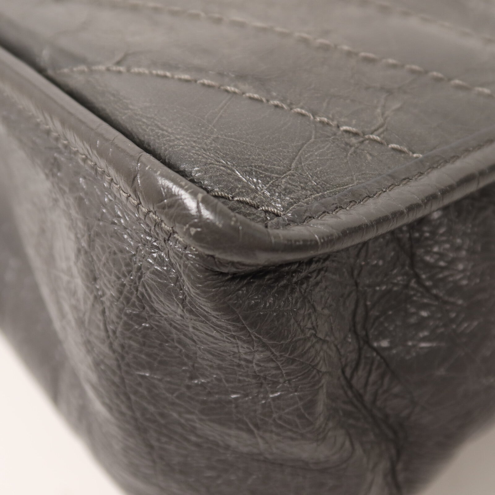 SAINT LAURENT 牛皮皮革Niki Medium鏈帶肩背袋