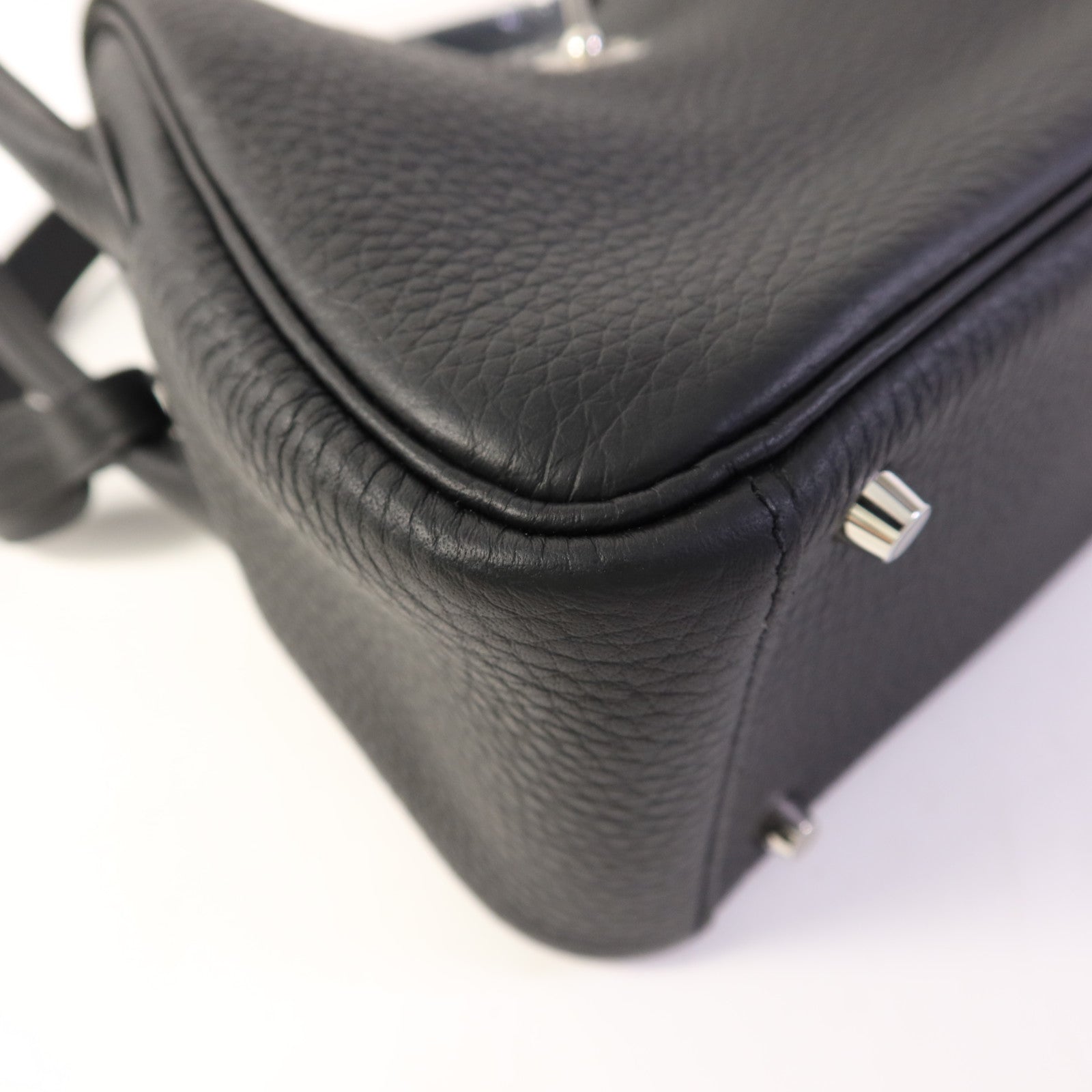 HERMES Clemence皮革Mini Lindy金扣手挽肩背兩用袋Noir